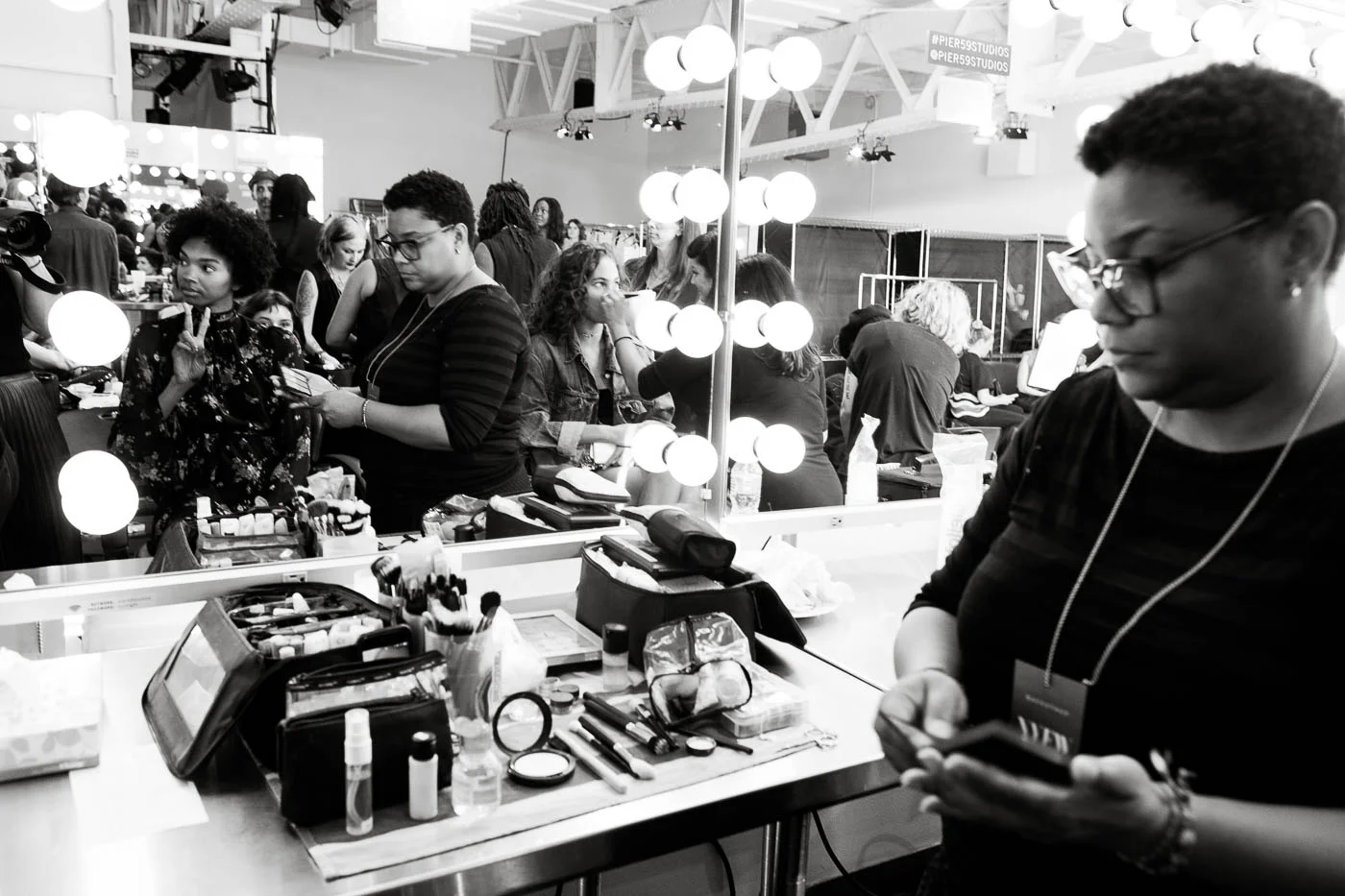  Backstage at Katty Xiomara NYFW shot by Amaris Granado for Joliegazette 