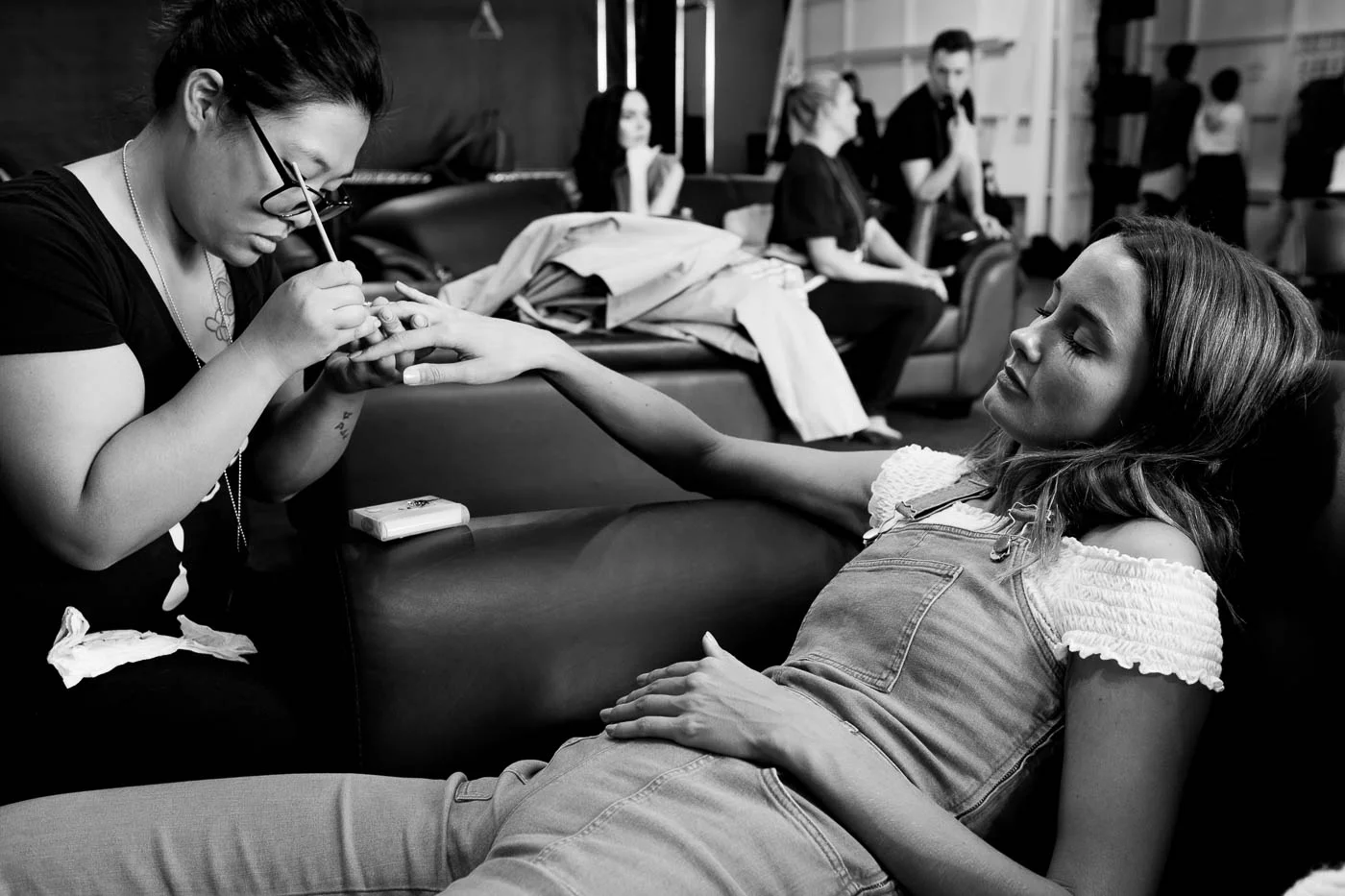  Backstage at Katty Xiomara NYFW shot by Amaris Granado for Joliegazette 
