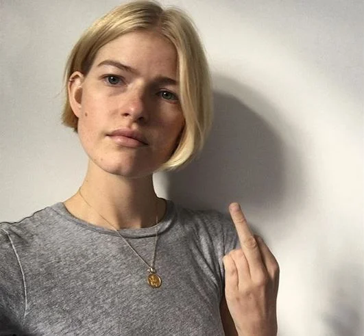 MODEL LOUISE PARKER FLIPS BALENCIAGA 