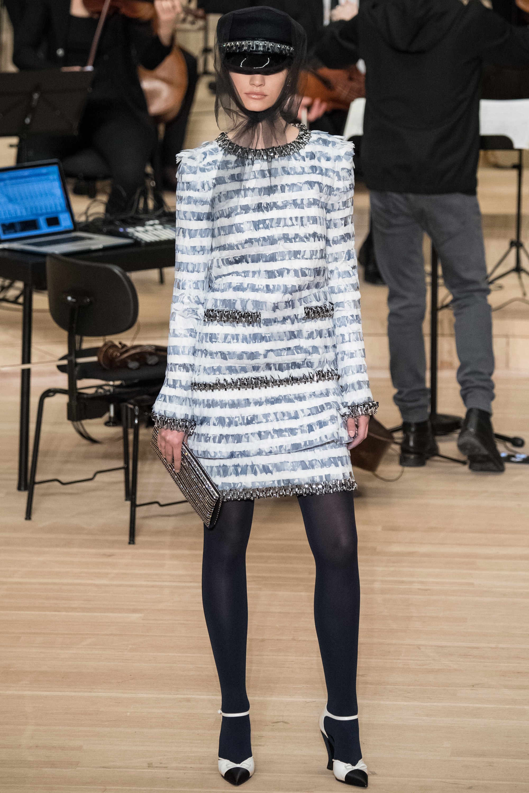 chanel_metiers_d_art_83.JPG