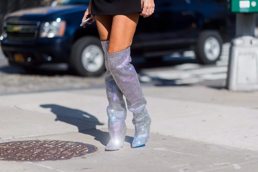 HOW DO THEY SPARKLE ON INSTAGRAM  - APP THAT KNOWS