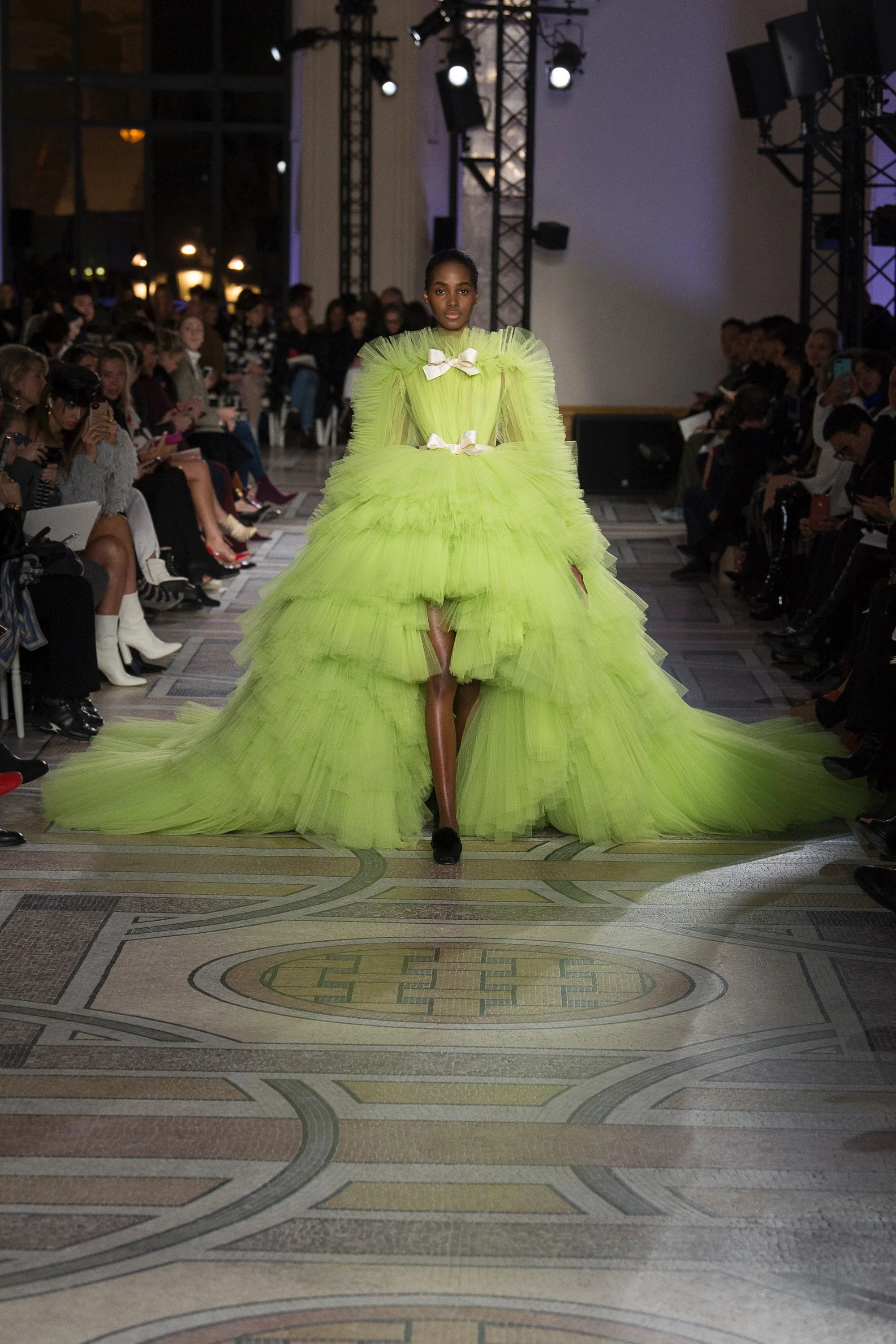 Giambattista Valli Spring 2018 