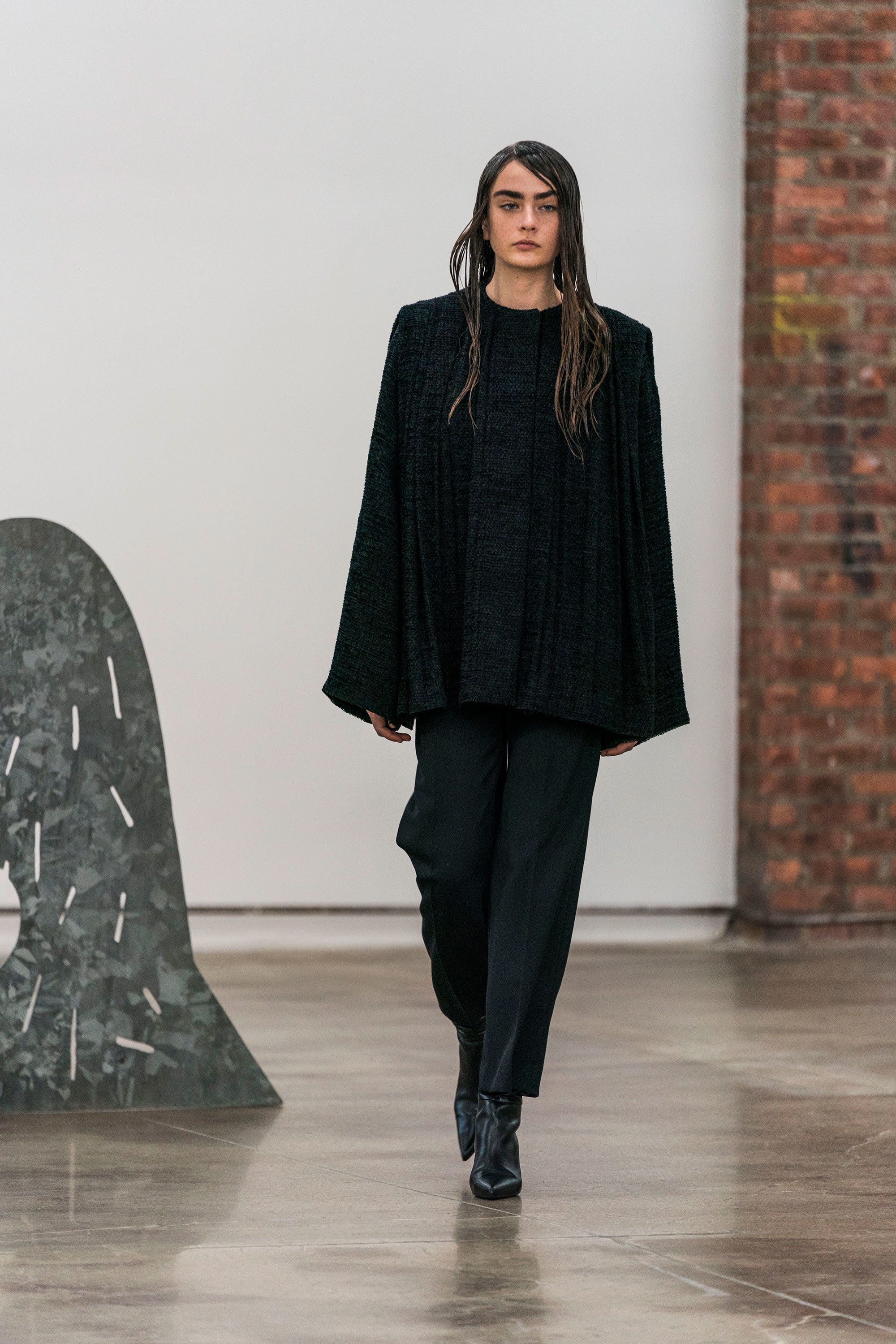 34-the-row-fall-ready-to-wear-2018.jpg