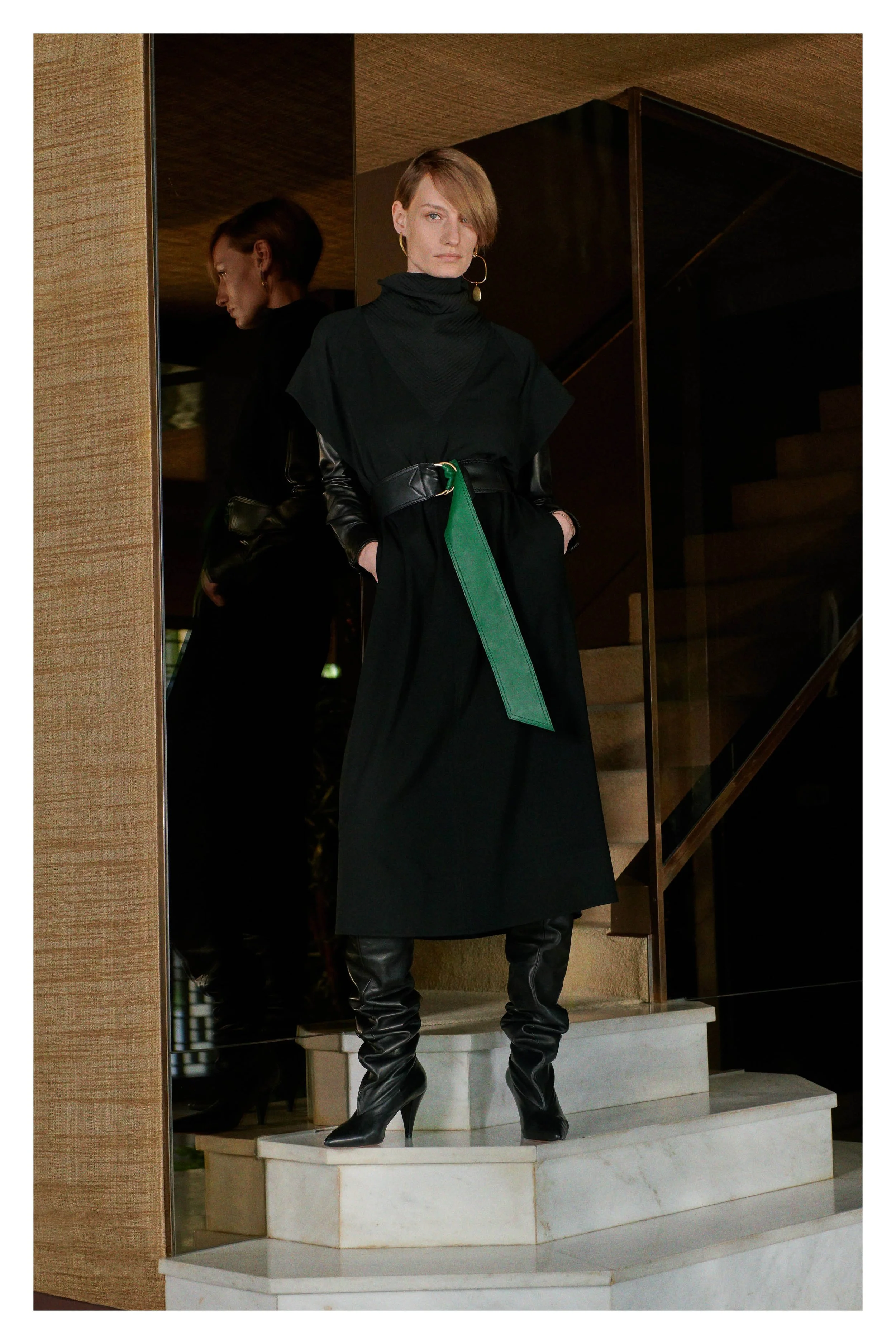 00004-givenchy-vogue-pre-fall-2018-pr.jpg