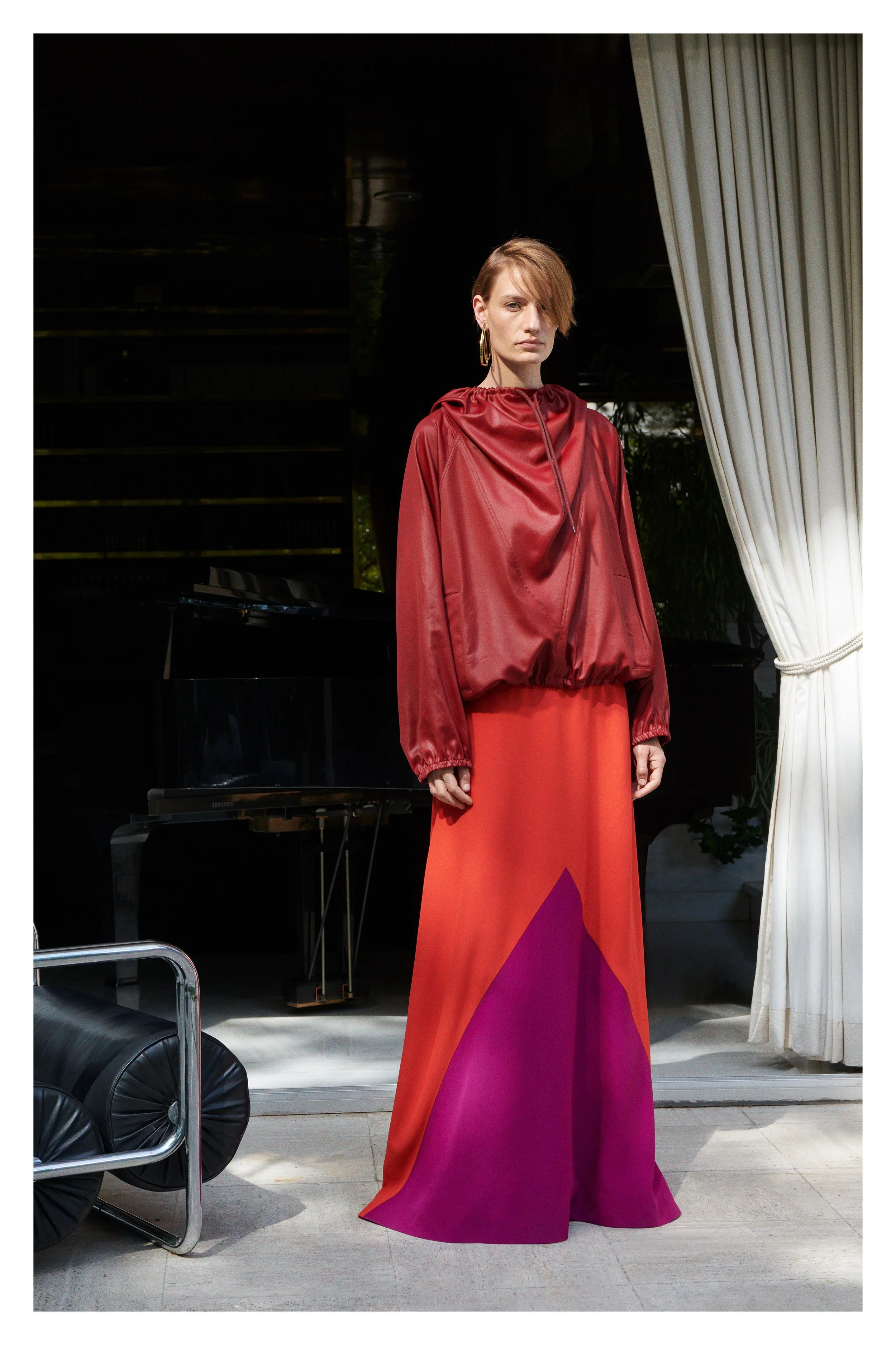 00020-givenchy-vogue-pre-fall-2018-pr.jpg