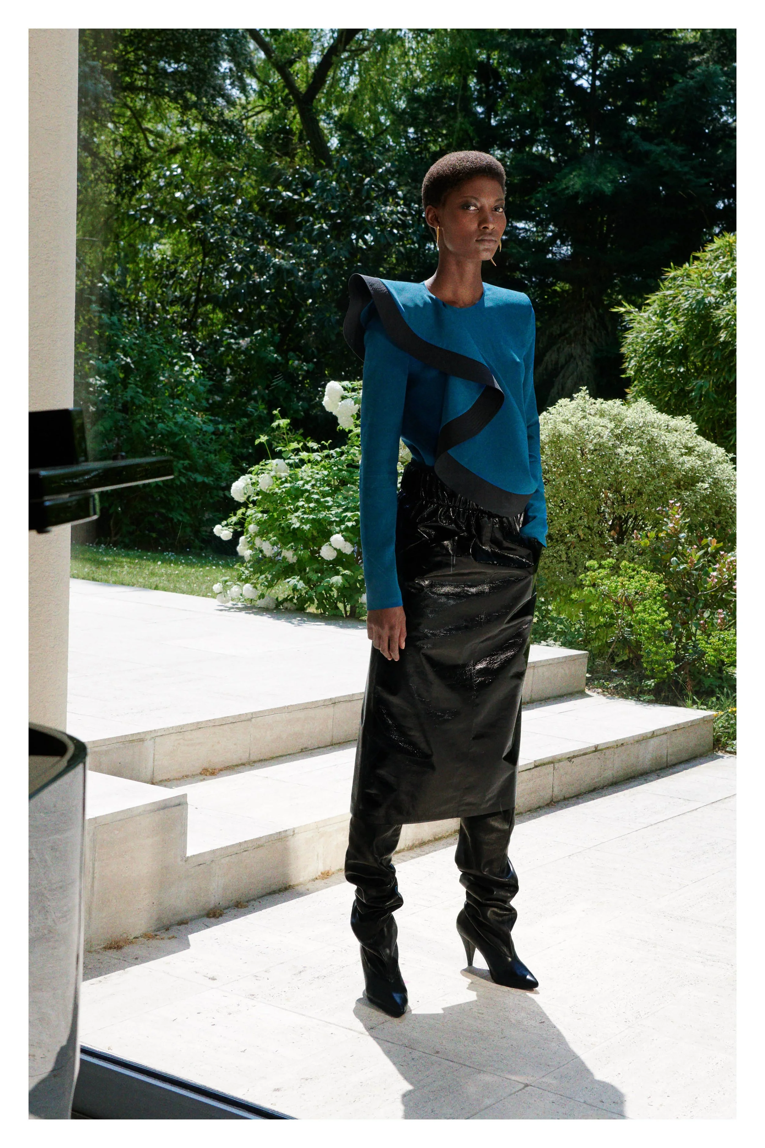 00024-givenchy-vogue-pre-fall-2018-pr.jpg