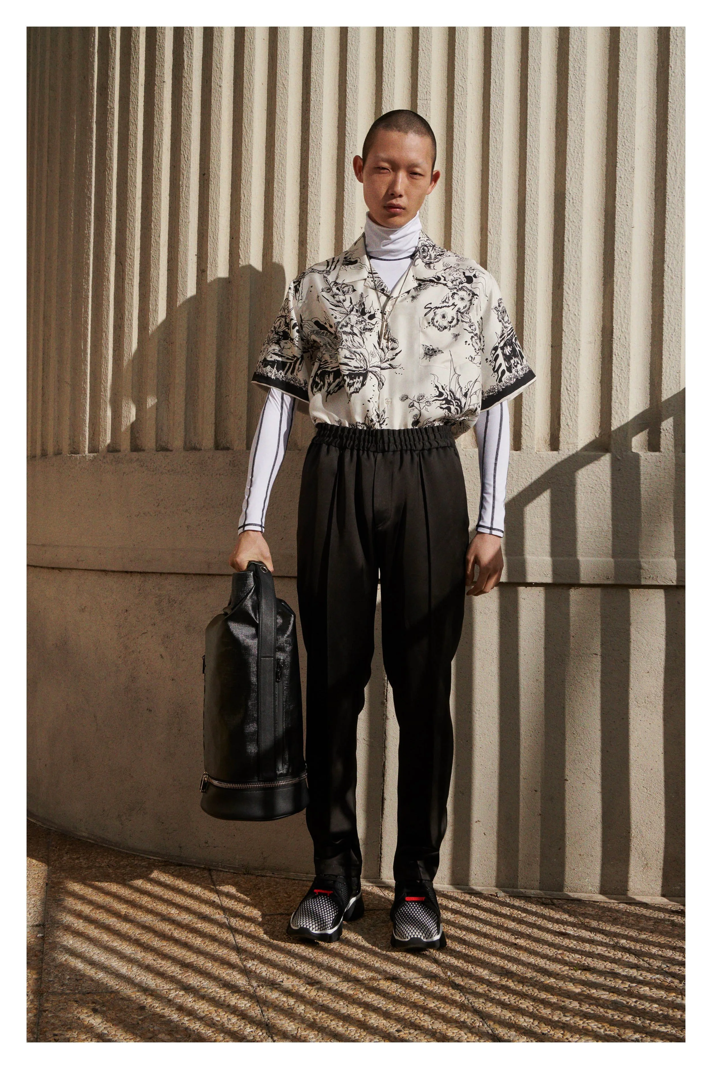 00048-givenchy-vogue-pre-fall-2018-pr.jpg