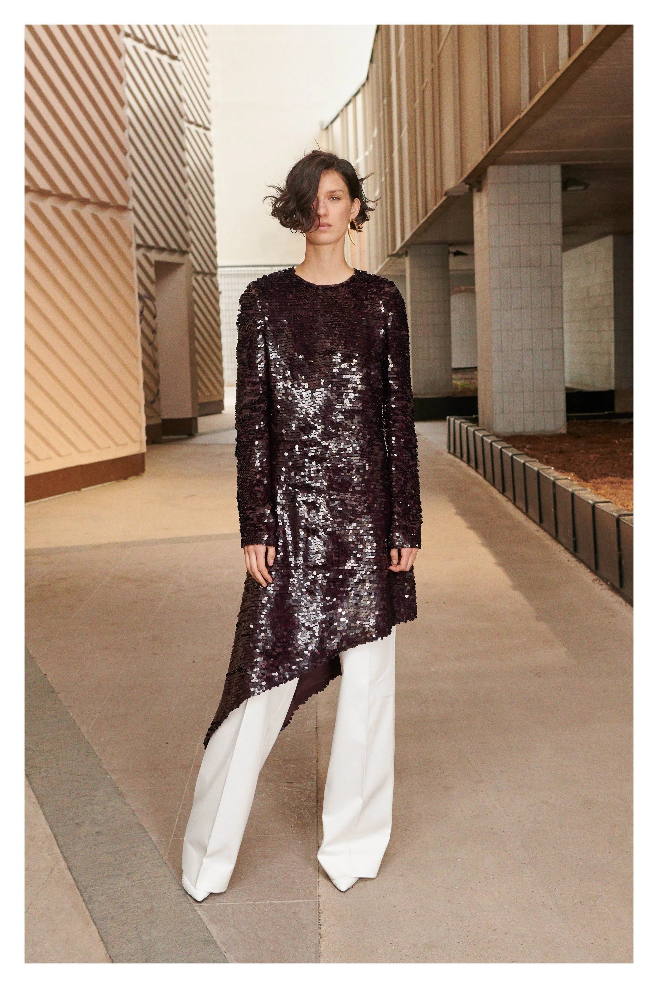 00050-givenchy-vogue-pre-fall-2018-pr.jpg