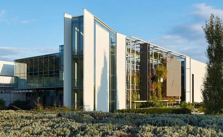 prada_industrial_headquarters.jpg__770x472_q85_crop_subsampling-2.jpg