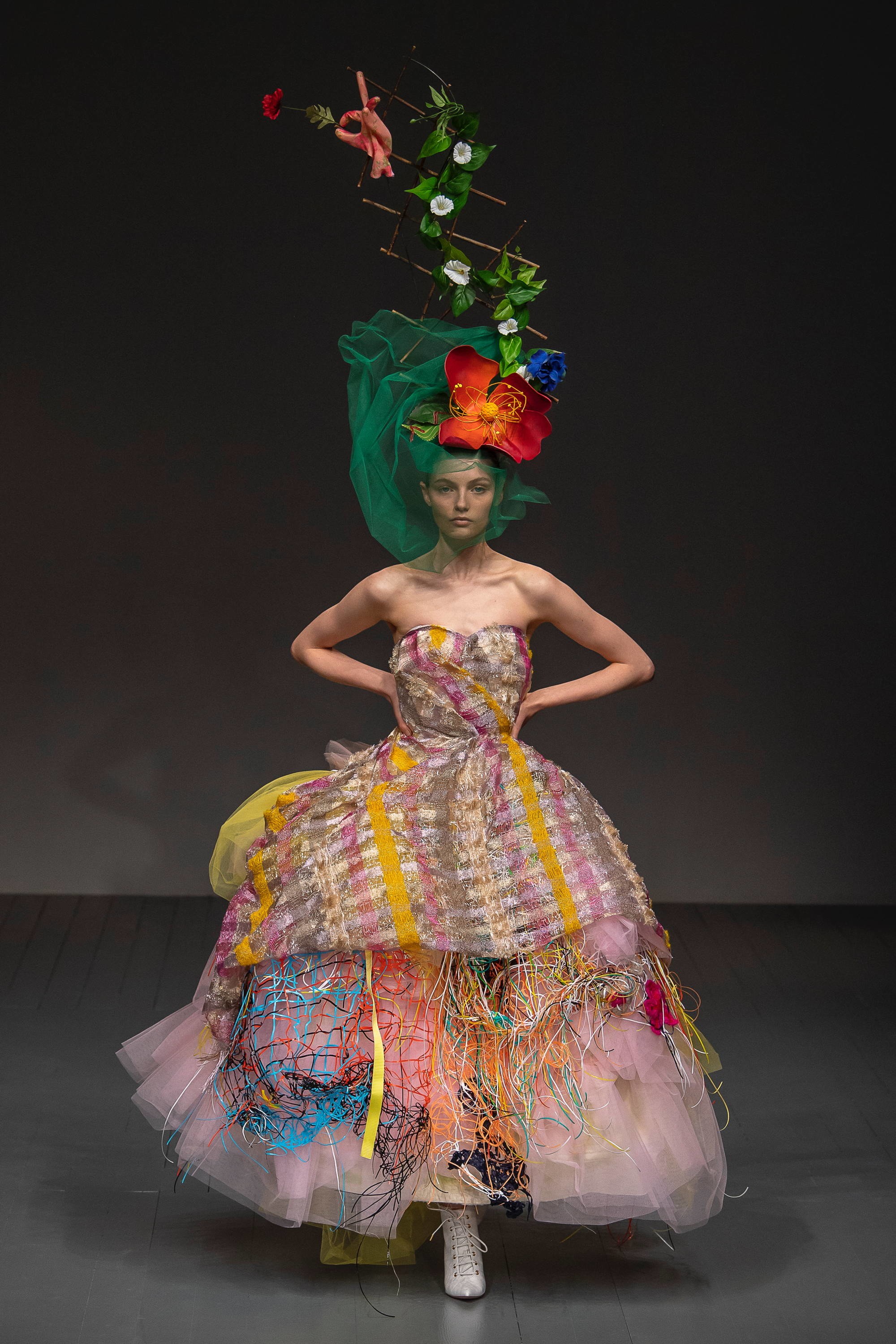 Matty Bovan Spring 2019 Ready-To-Wear 