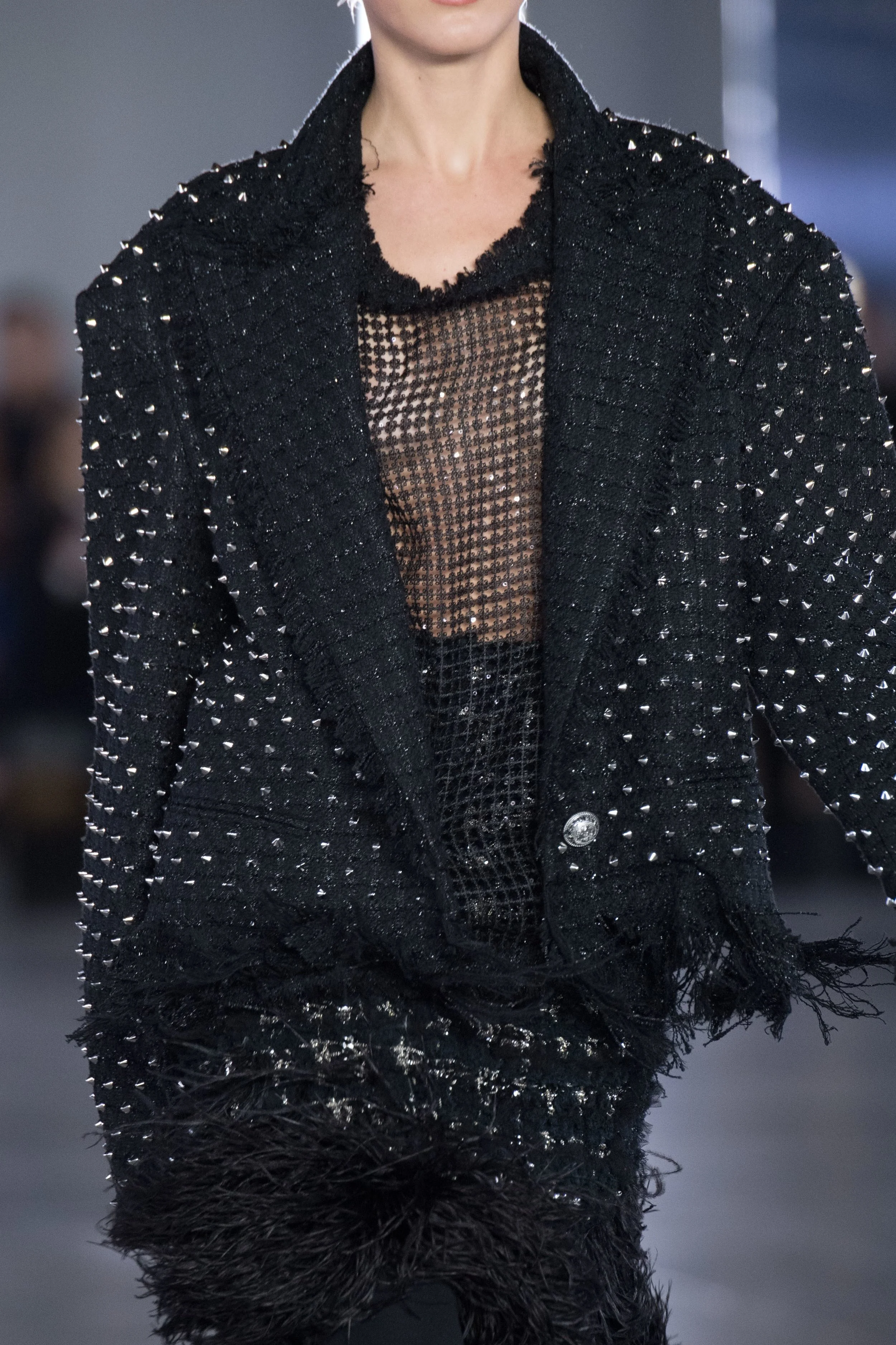 balmain_0001.jpg