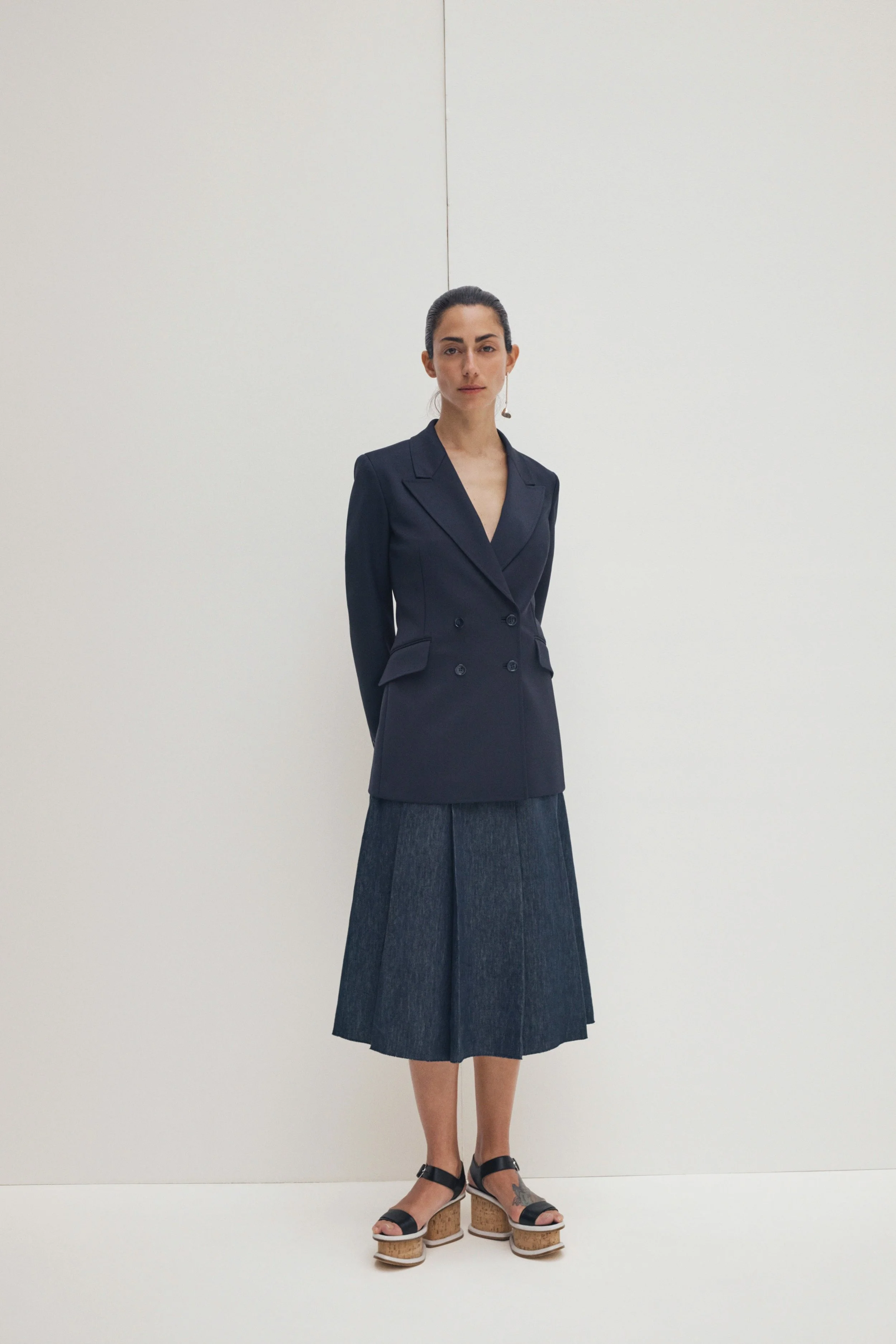 00005-gabriela-hearst-resort-20.jpg