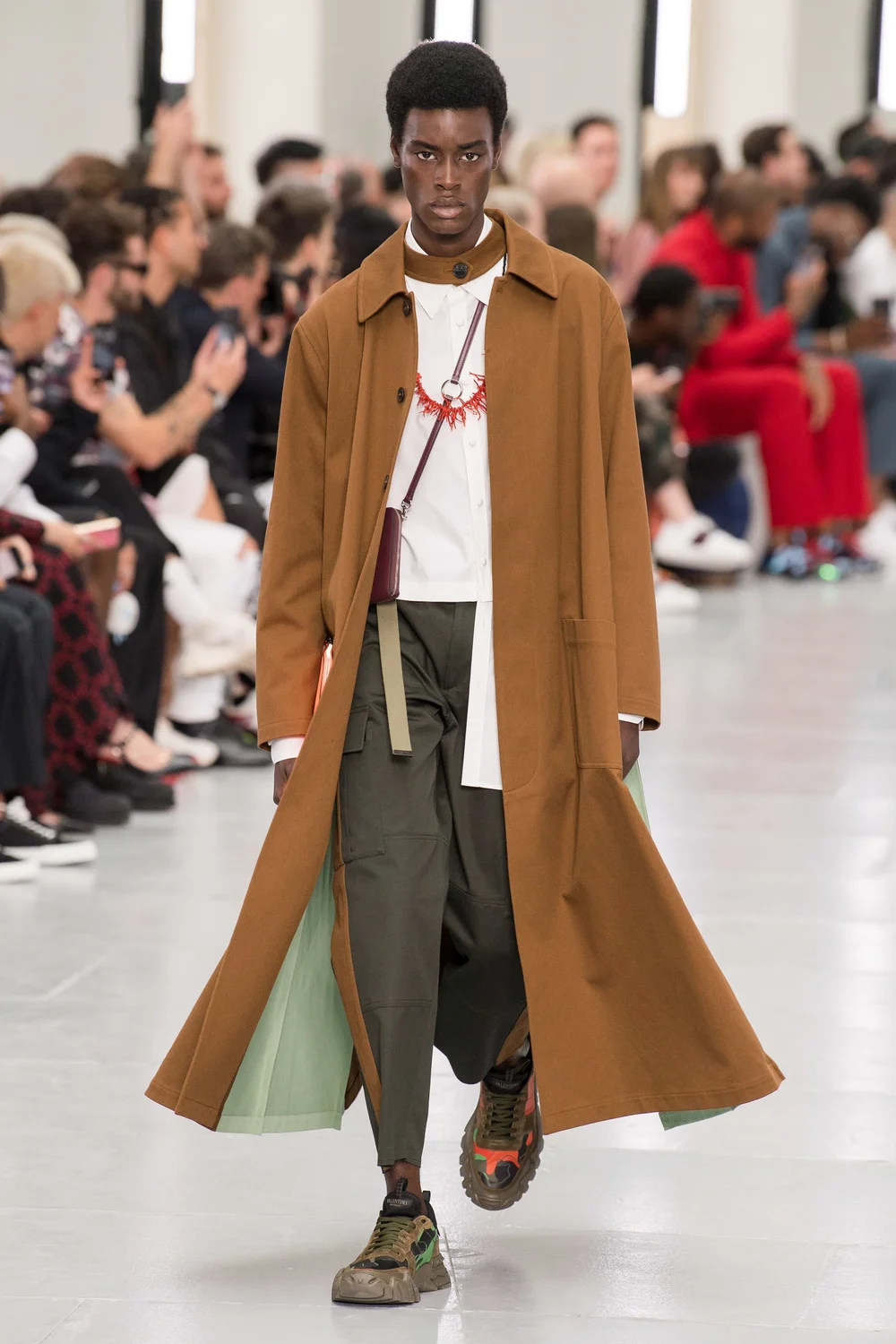 valentino1.jpg