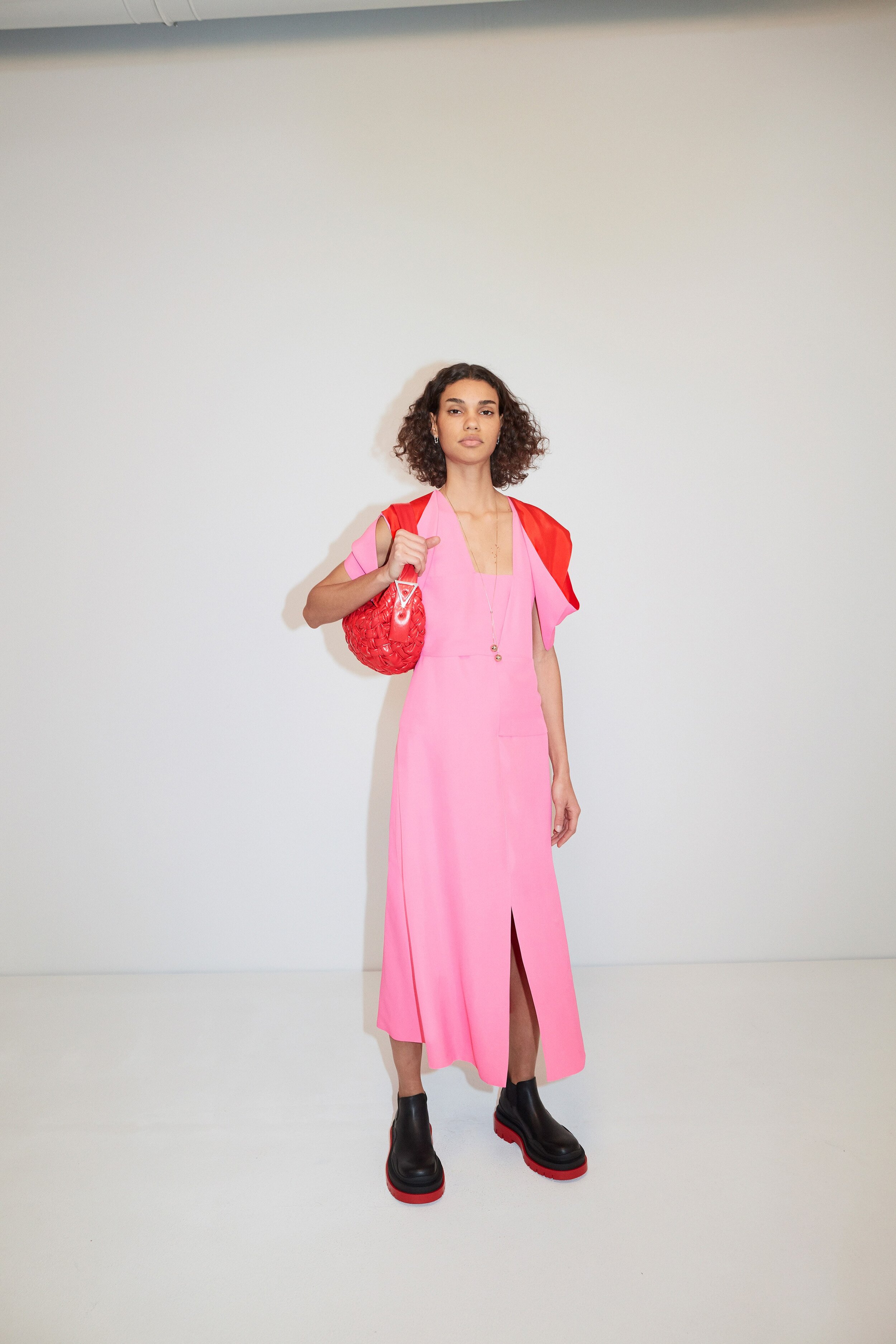 Bottega-Veneta-PF20_LOOK-53_W.jpg