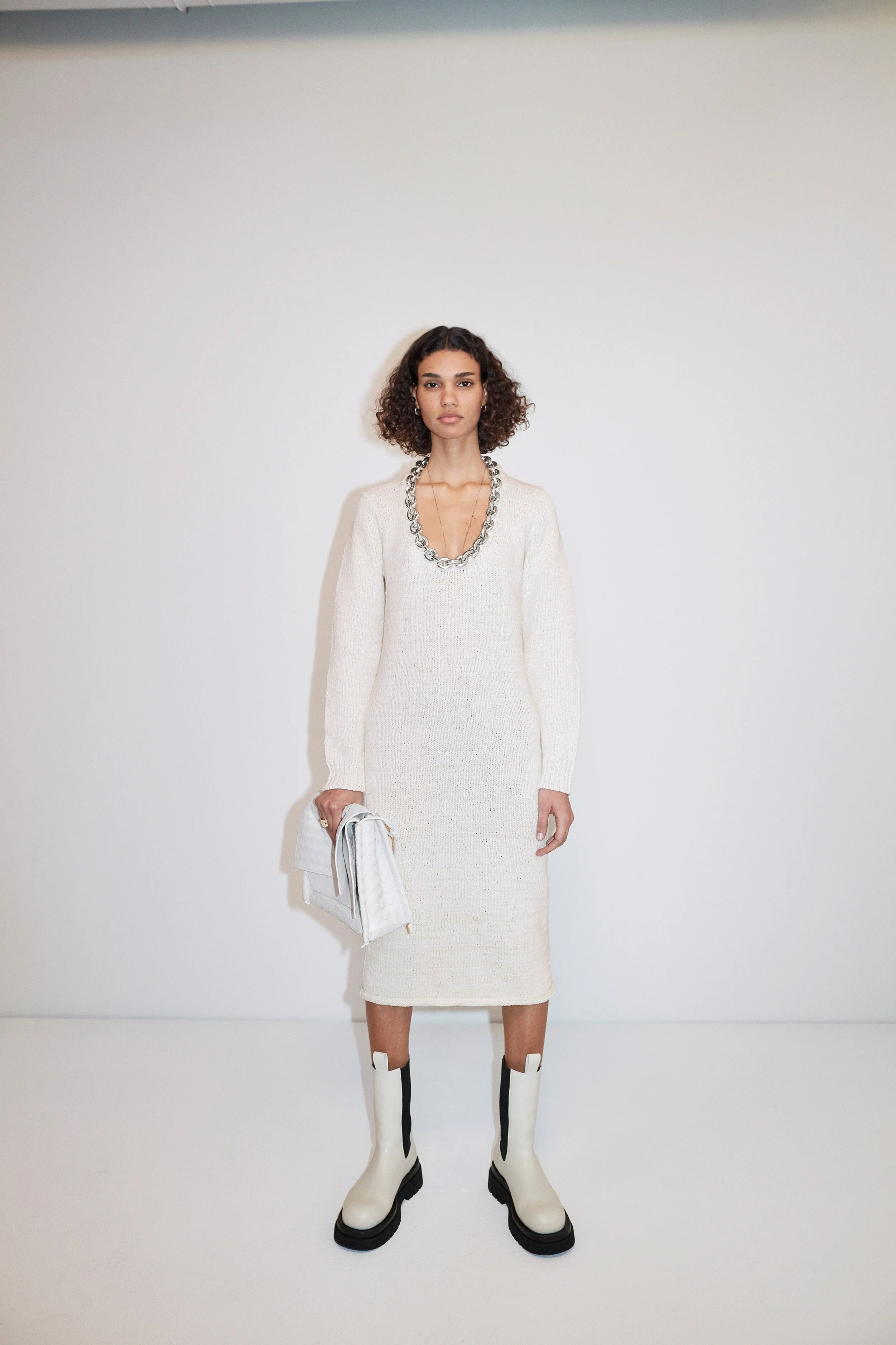 Bottega-Veneta-PF20_LOOK-48_W.jpg