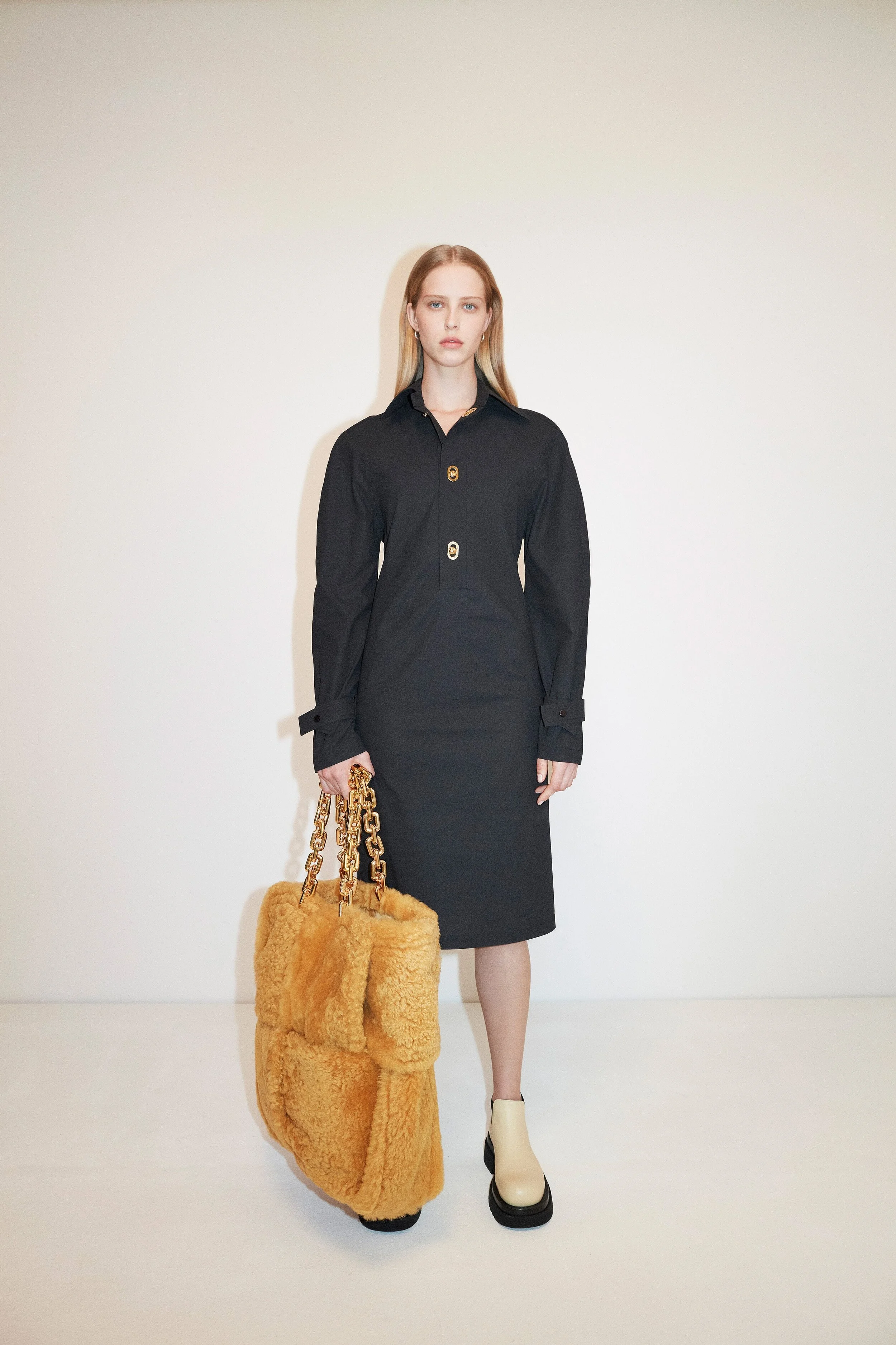 Bottega-Veneta-PF20_LOOK-45_W.jpg