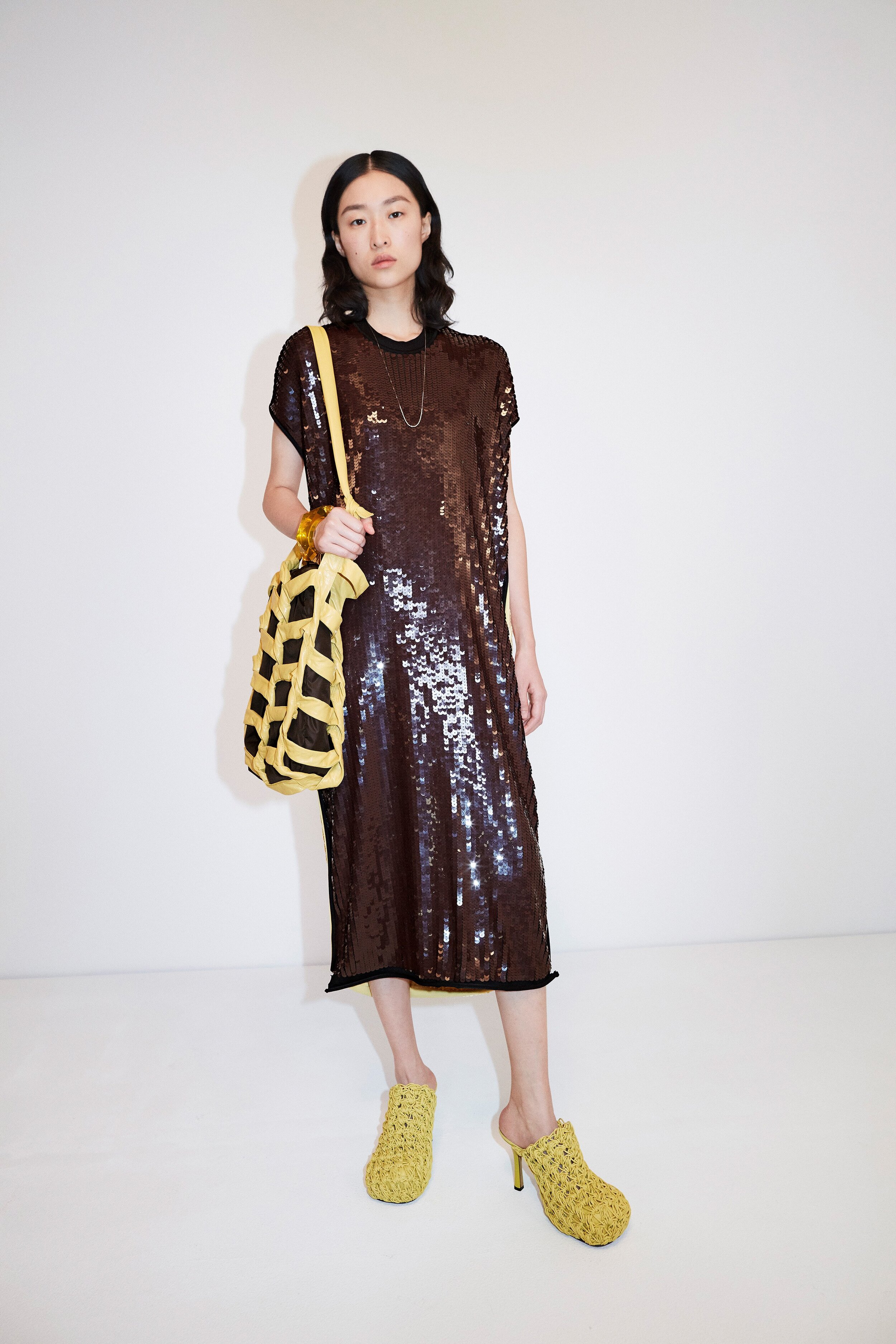 Bottega-Veneta-PF20_LOOK-33_W.jpg