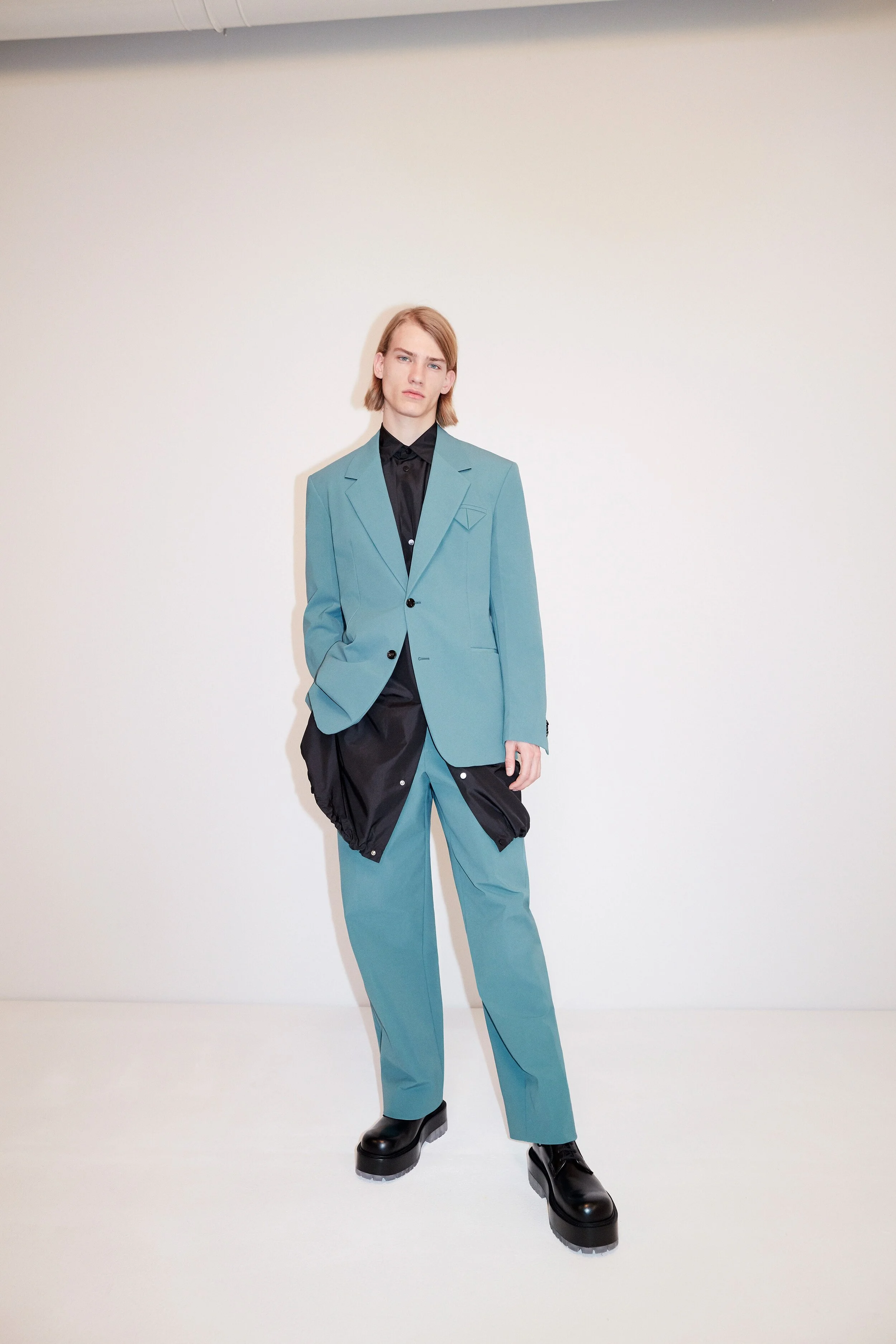 Bottega-Veneta-PF20_LOOK-11_M.jpg