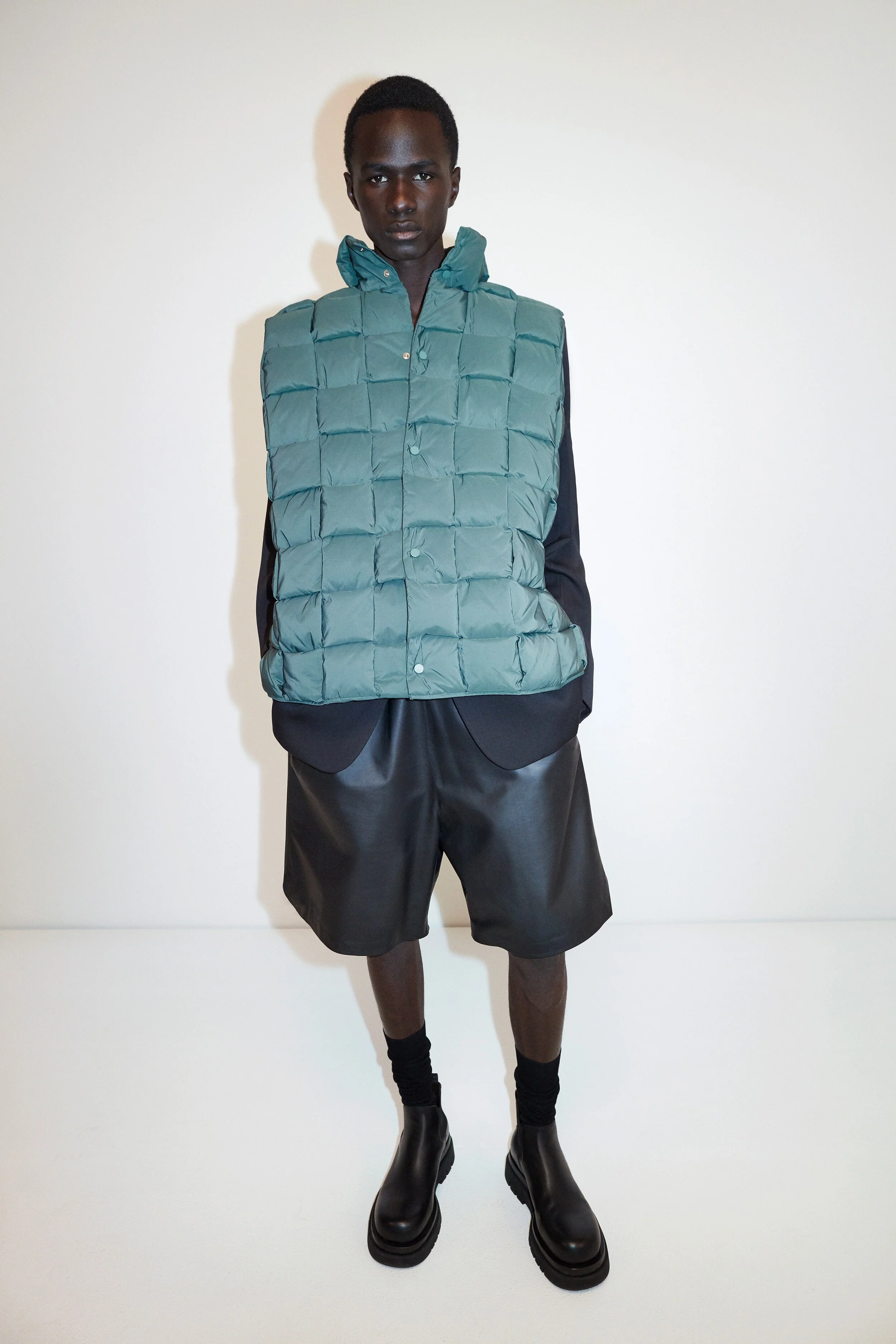 Bottega-Veneta-PF20_LOOK-09_M.jpg