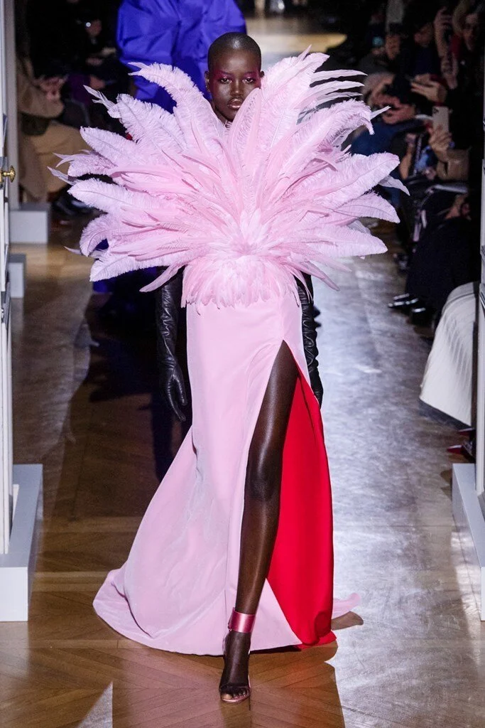 Valentino_73_is5_4855.jpg