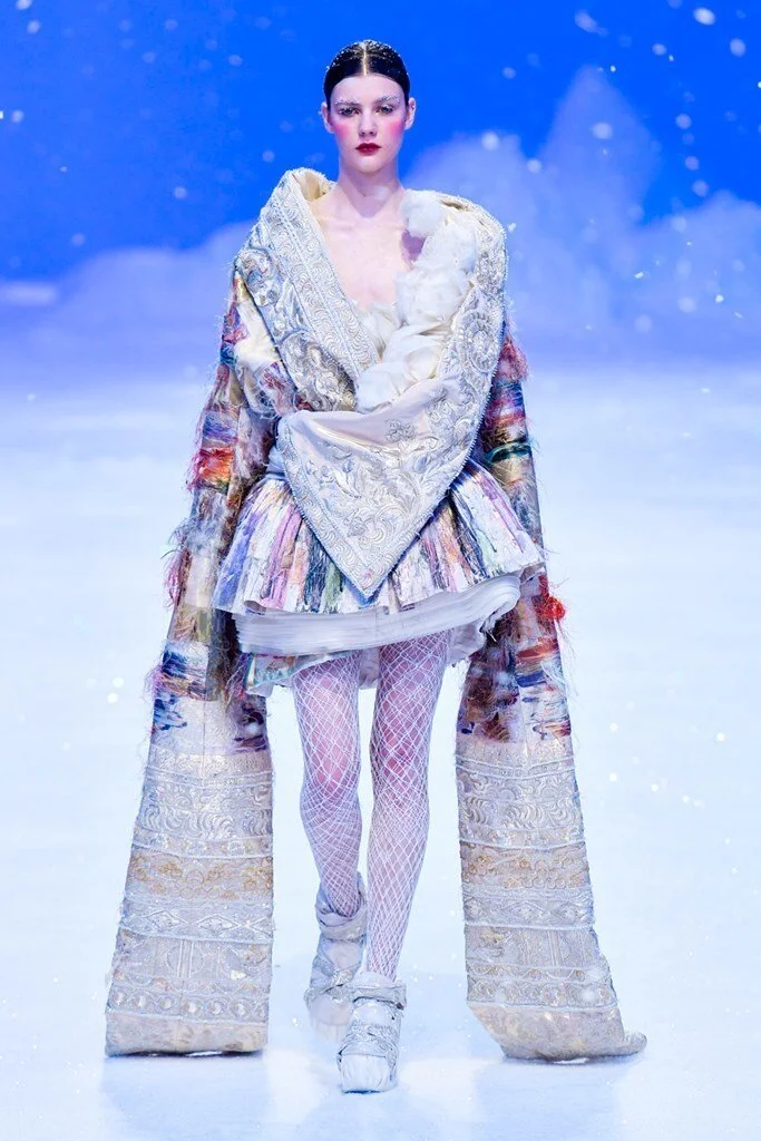 Guo Pei_1__csc2241.jpg