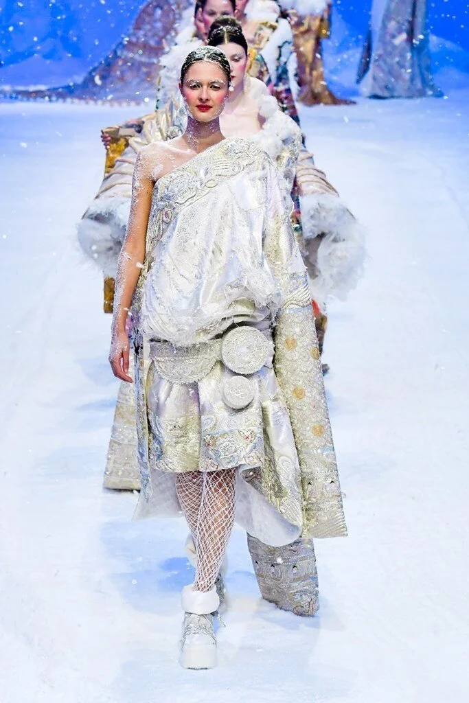 Guo Pei_22__csc2664.jpg