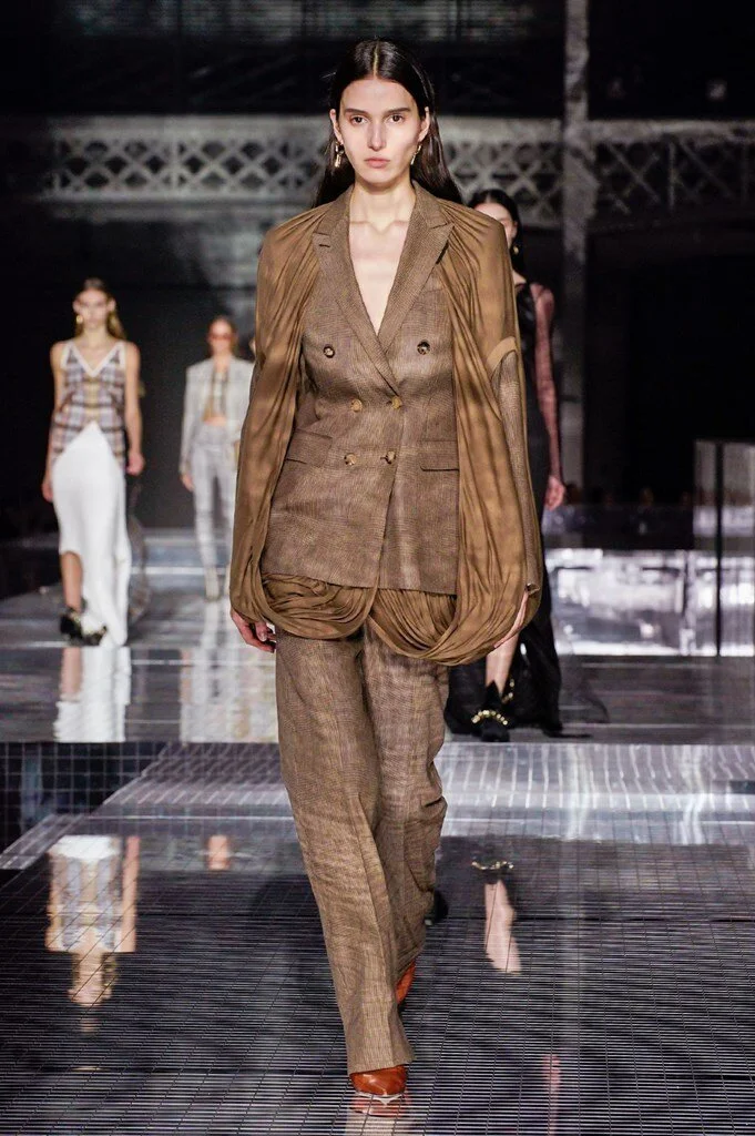 Burberry_40__dan0297.jpg