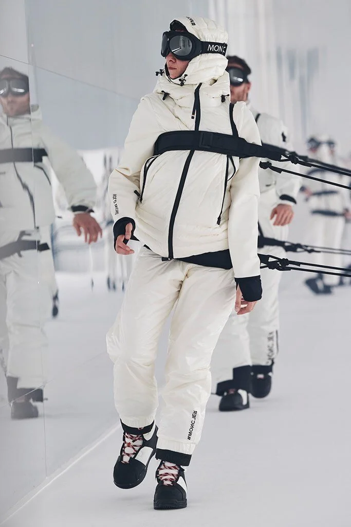 MONCLER_105_moncler_20rf20_200178.jpg