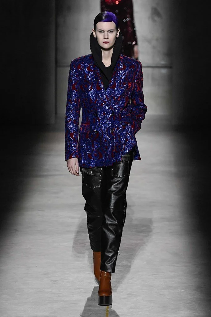 Dries Van Noten_23_van_20noten_20rf20_200208.jpg