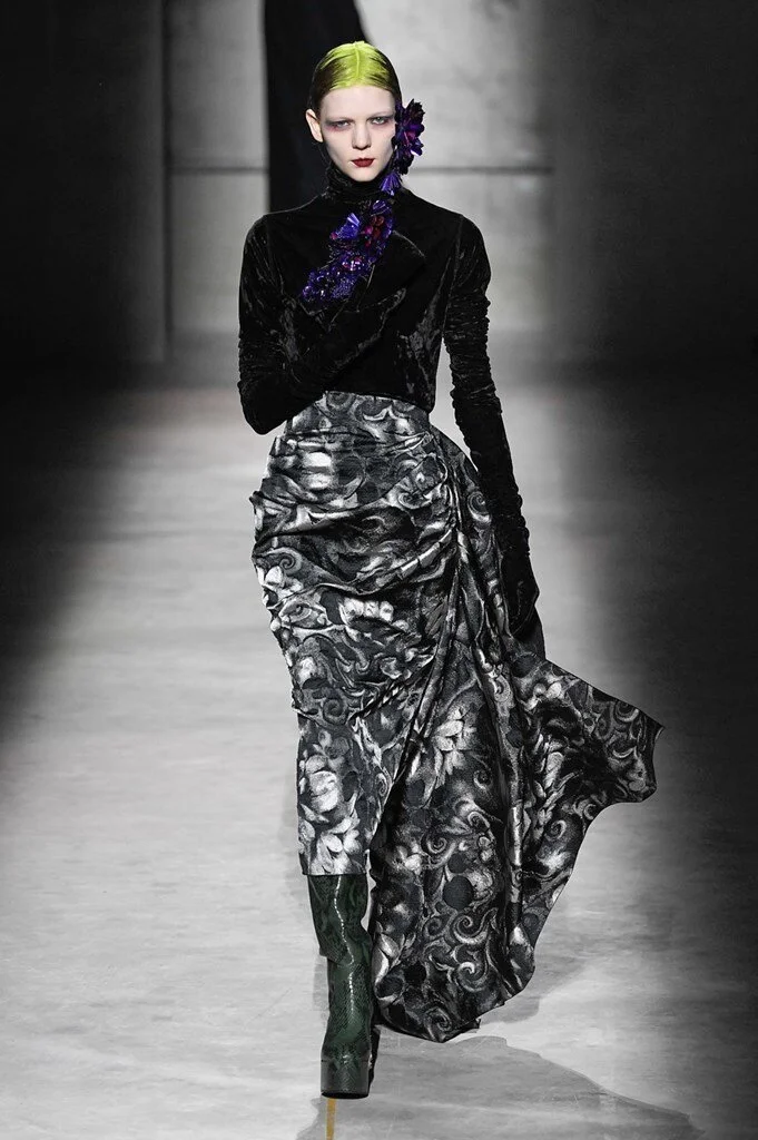 Dries Van Noten_58_van_20noten_20rf20_200501.jpg