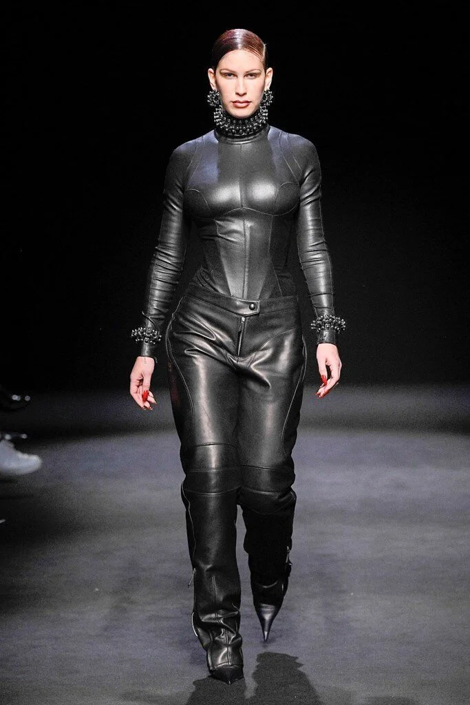 Mugler_11__pla0171.jpg