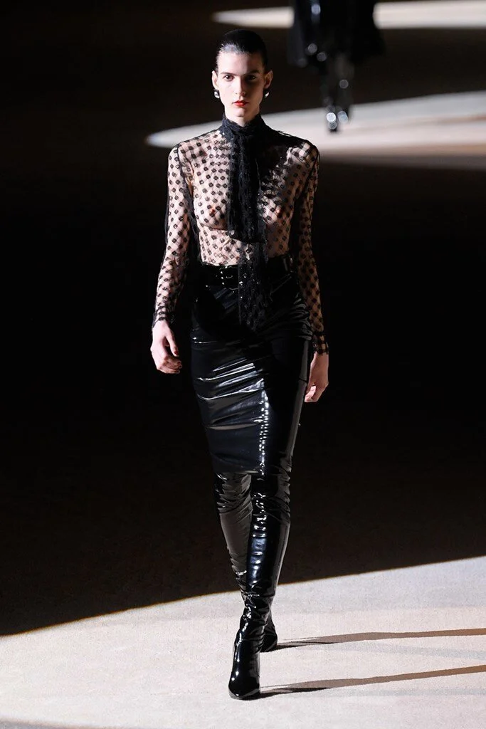 Saint Laurent_55__pla1030.jpg