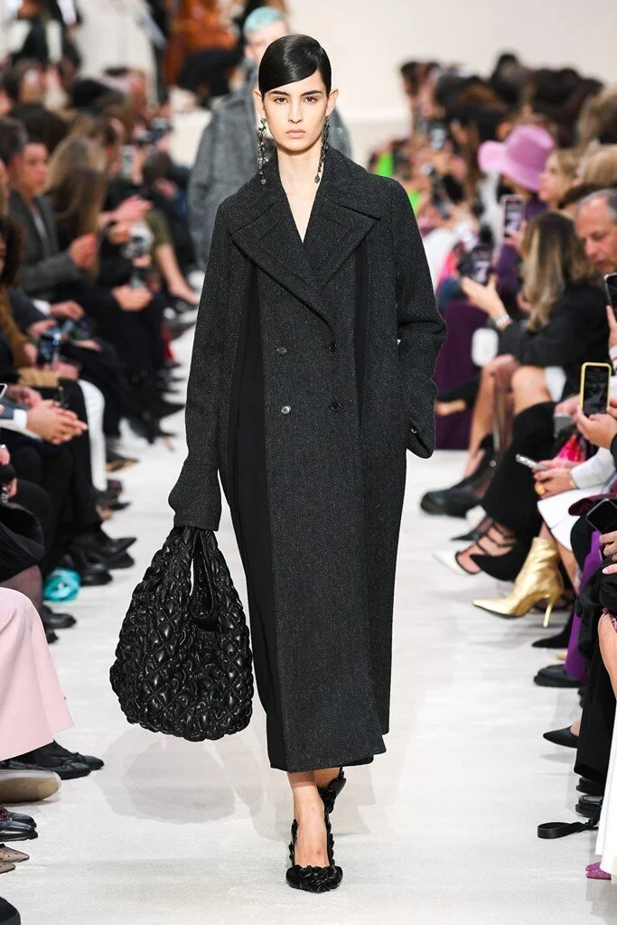 Valentino_54_is5_1005.jpg
