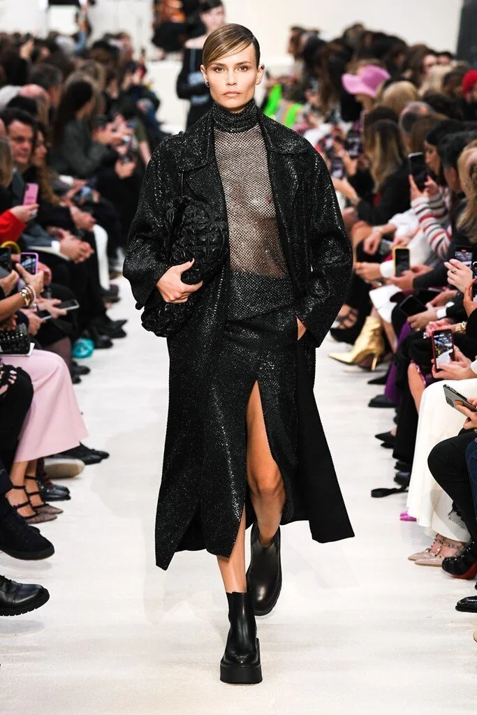 Valentino_63_is5_1206.jpg