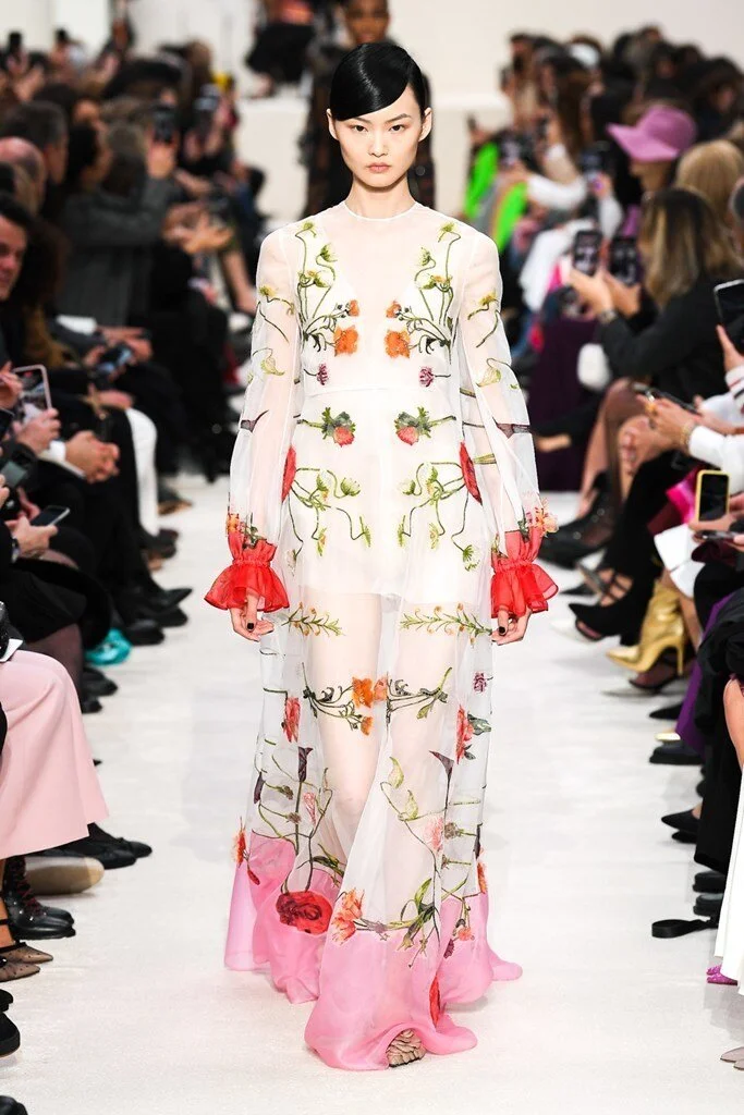 Valentino_77_is5_1471.jpg