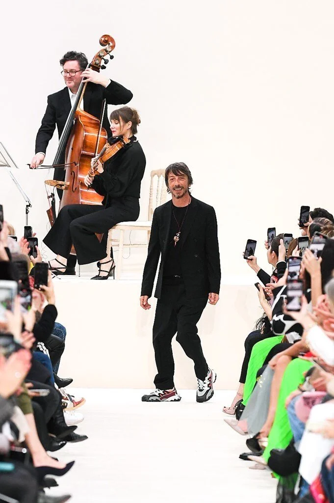 Valentino_90_is5_2071.jpg