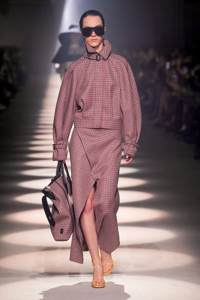 Givenchy_18__pla0336.jpg