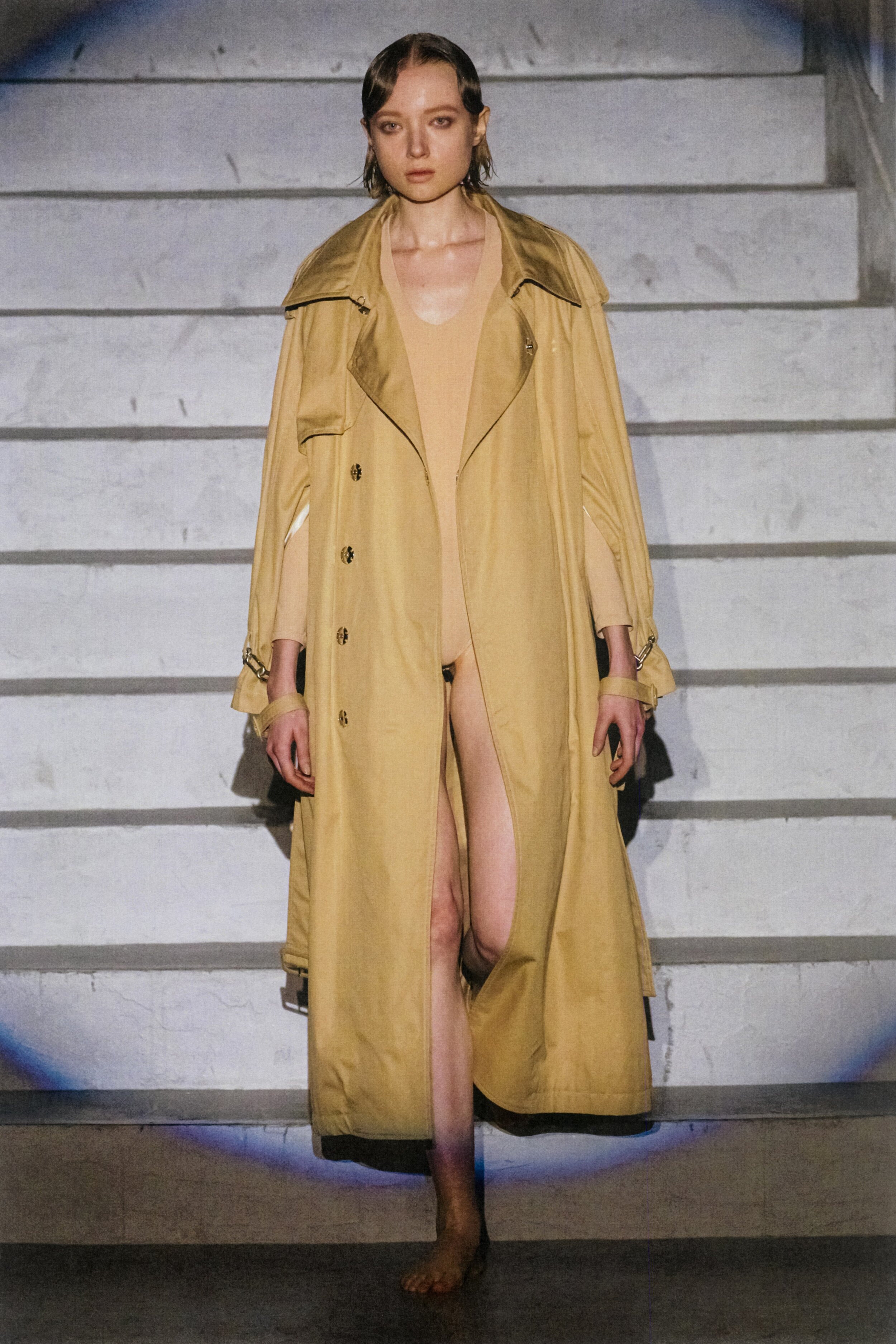 00011-Dressed-Undressed-Tokyo-Fall-20.jpg