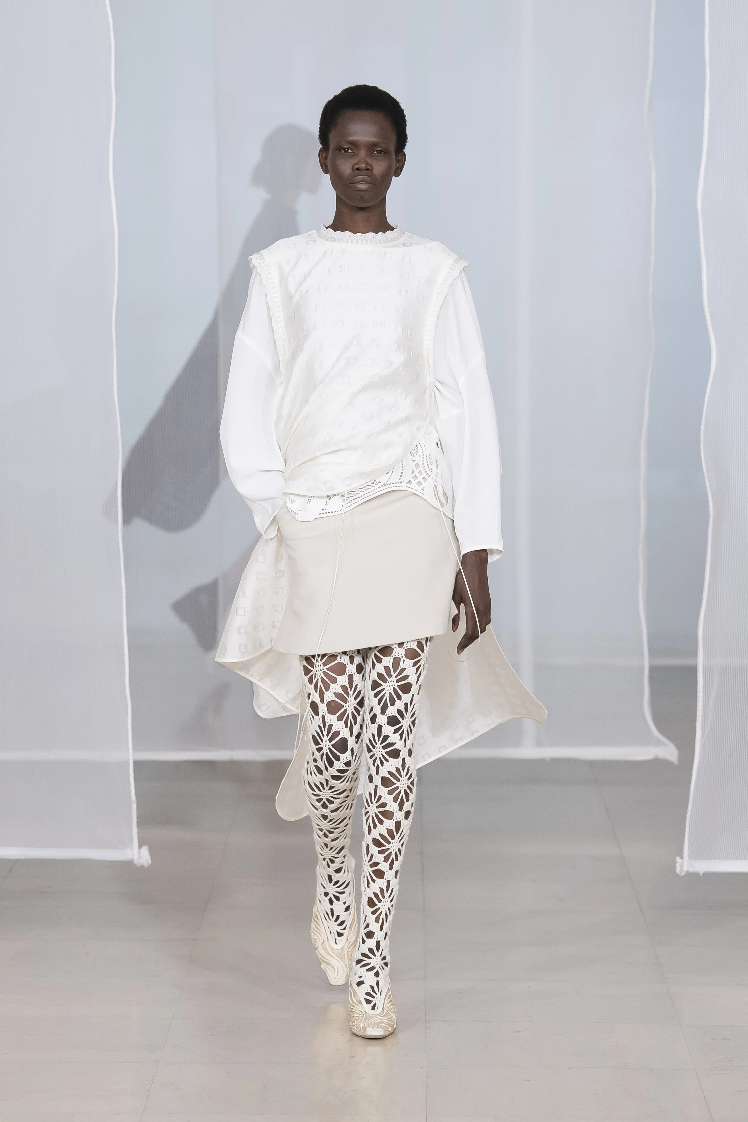 Mame Kurogouchi_9_mamekurogouchi_fw20-9.jpg