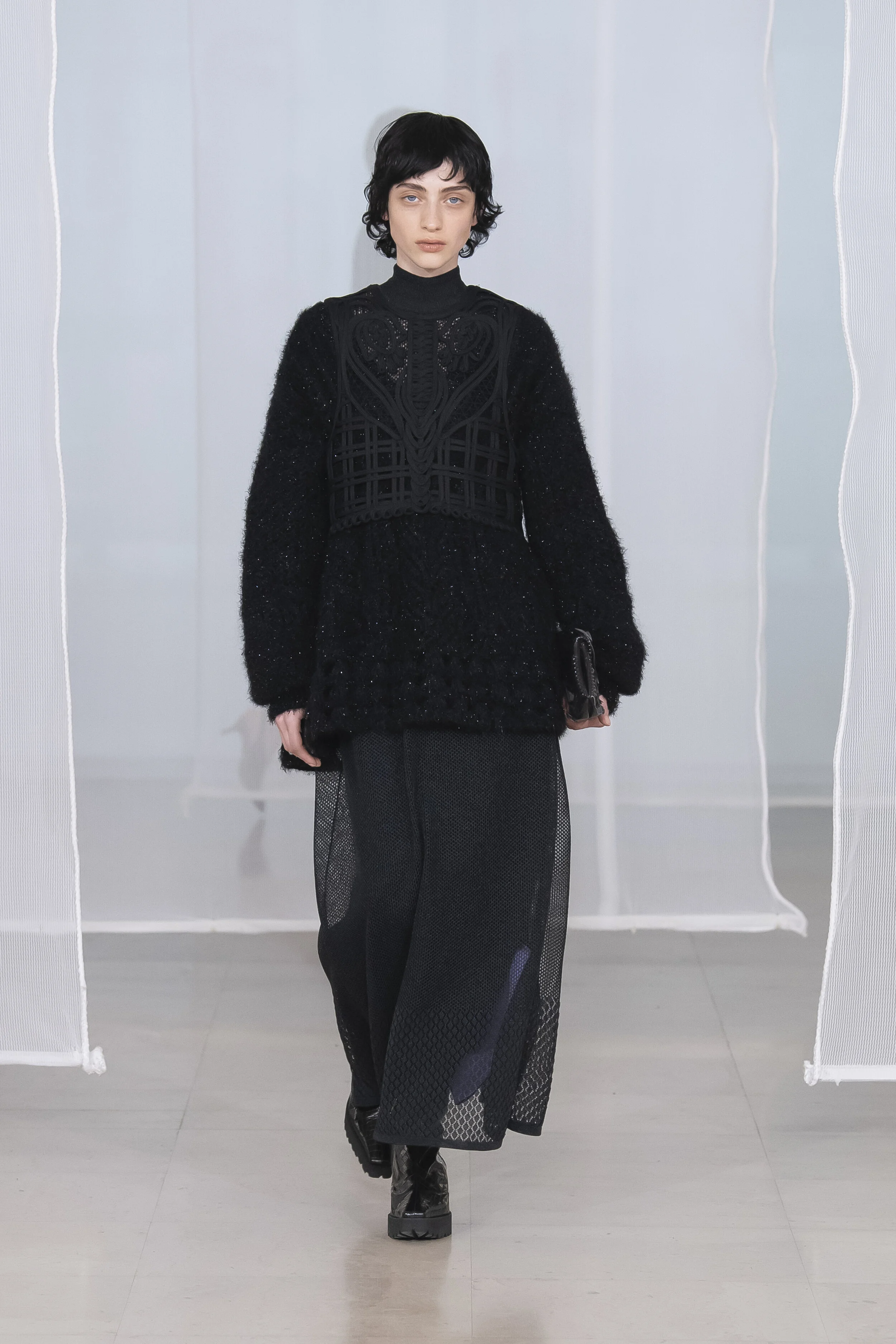 Mame Kurogouchi_26_mamekurogouchi_fw20-26.jpg