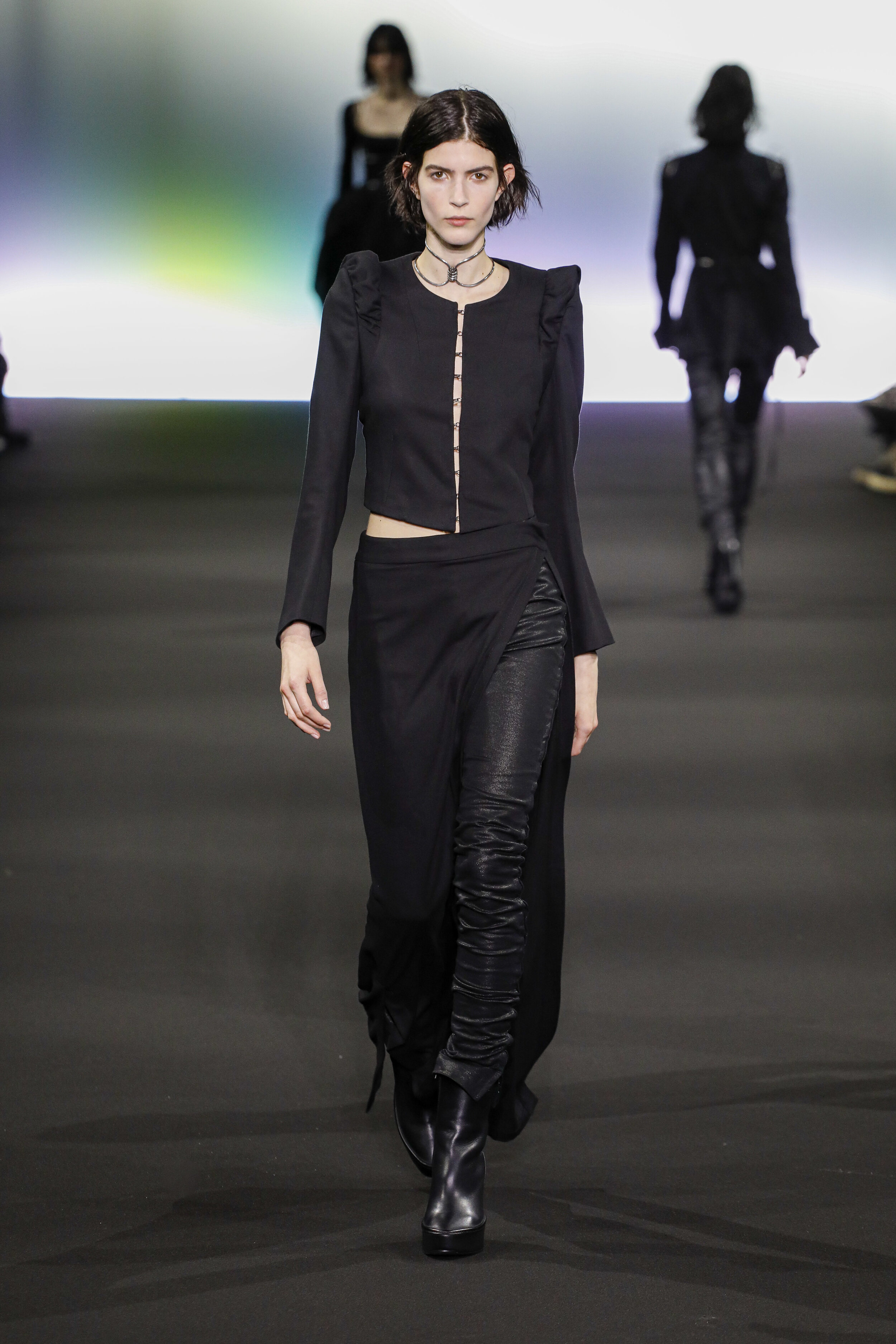 Pred PR - ANN DEMEULEMEESTER __  - 5ecce927dd1591590487335.jpg