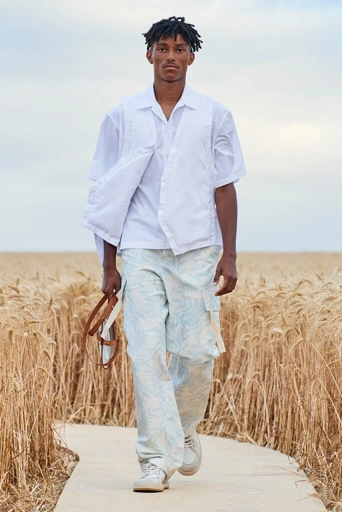 Jacquemus_18_jacquemus_20m_20fp_20rs21_200019.jpg