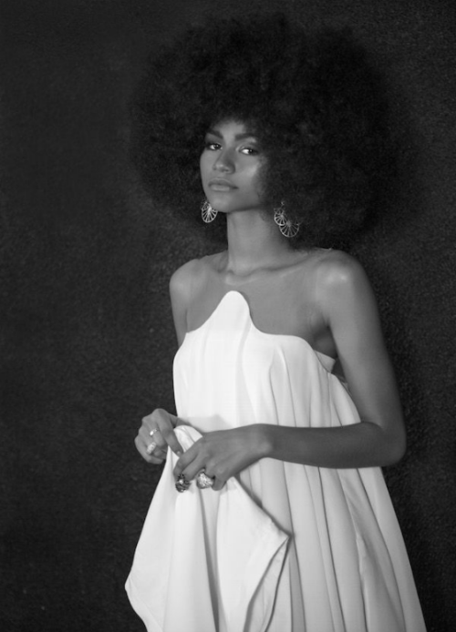 Zendaya Making History - Becomes The Youngest Emmy Winner For Lead Actress In Drama