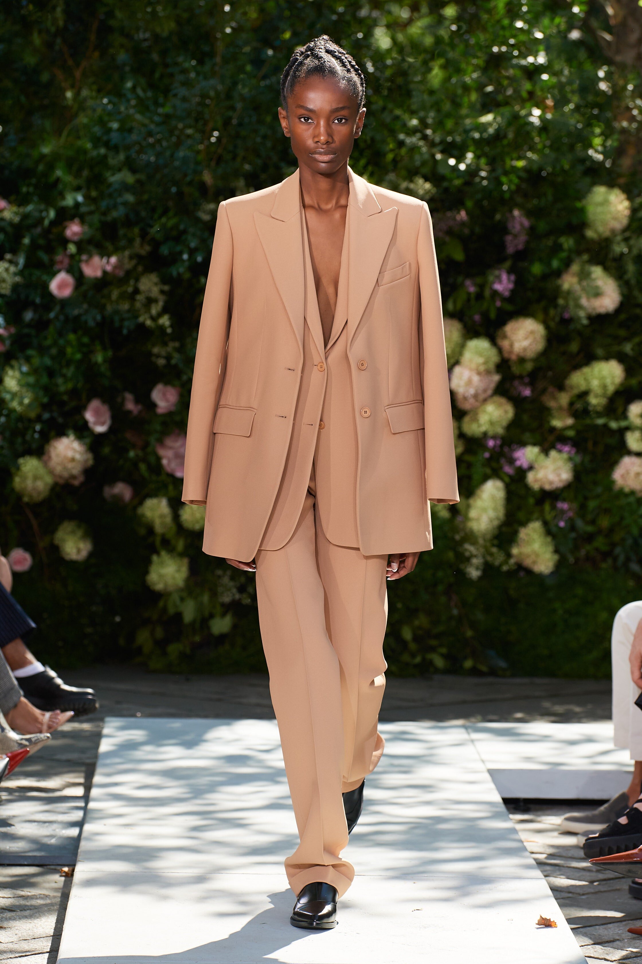 Michael Kors // Spring Summer 2022 Womenswear — GAZETTE DU BON TON