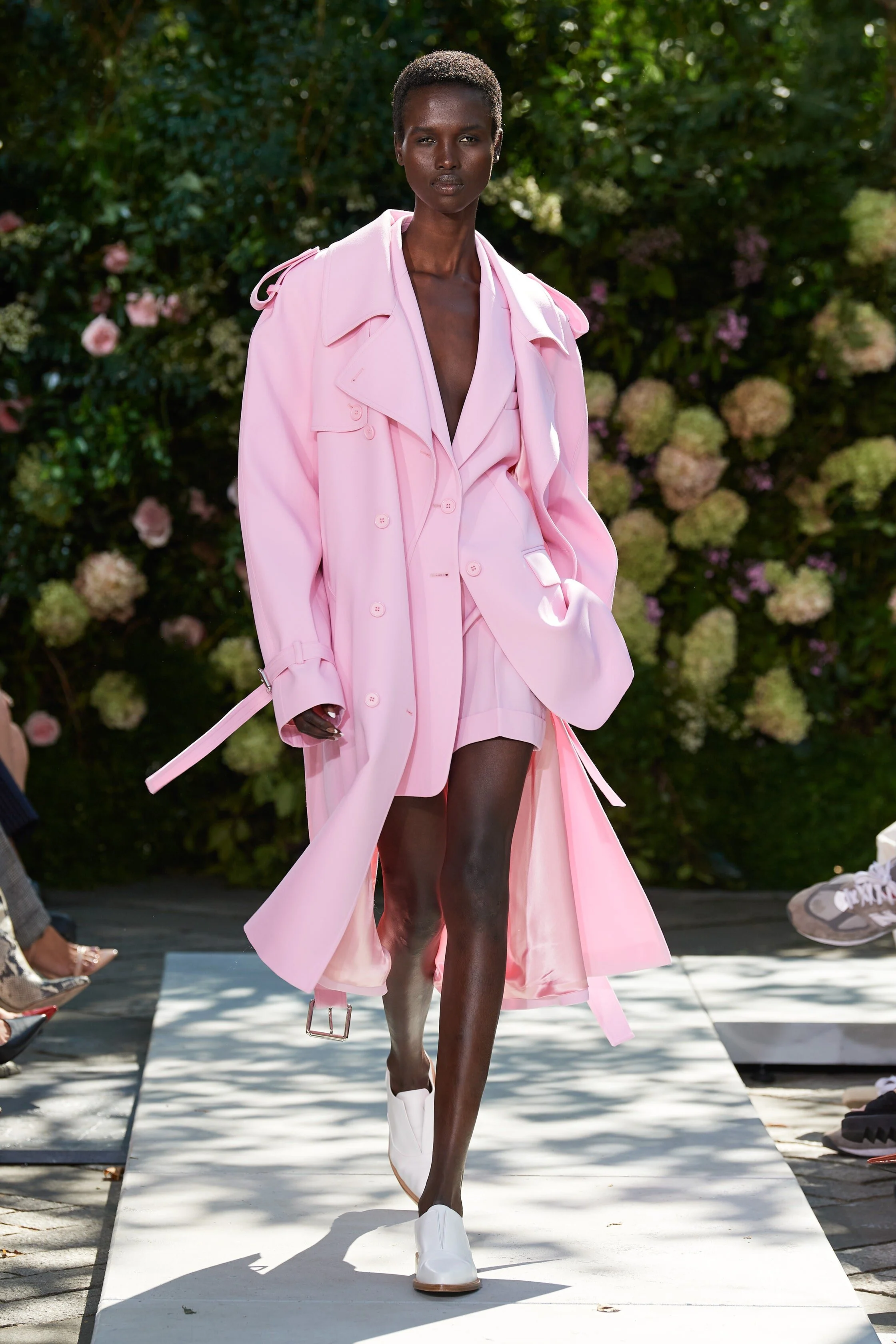 00023-Michael-Kors-Spring-22-RTW-New-York-credit-gorunway.jpeg