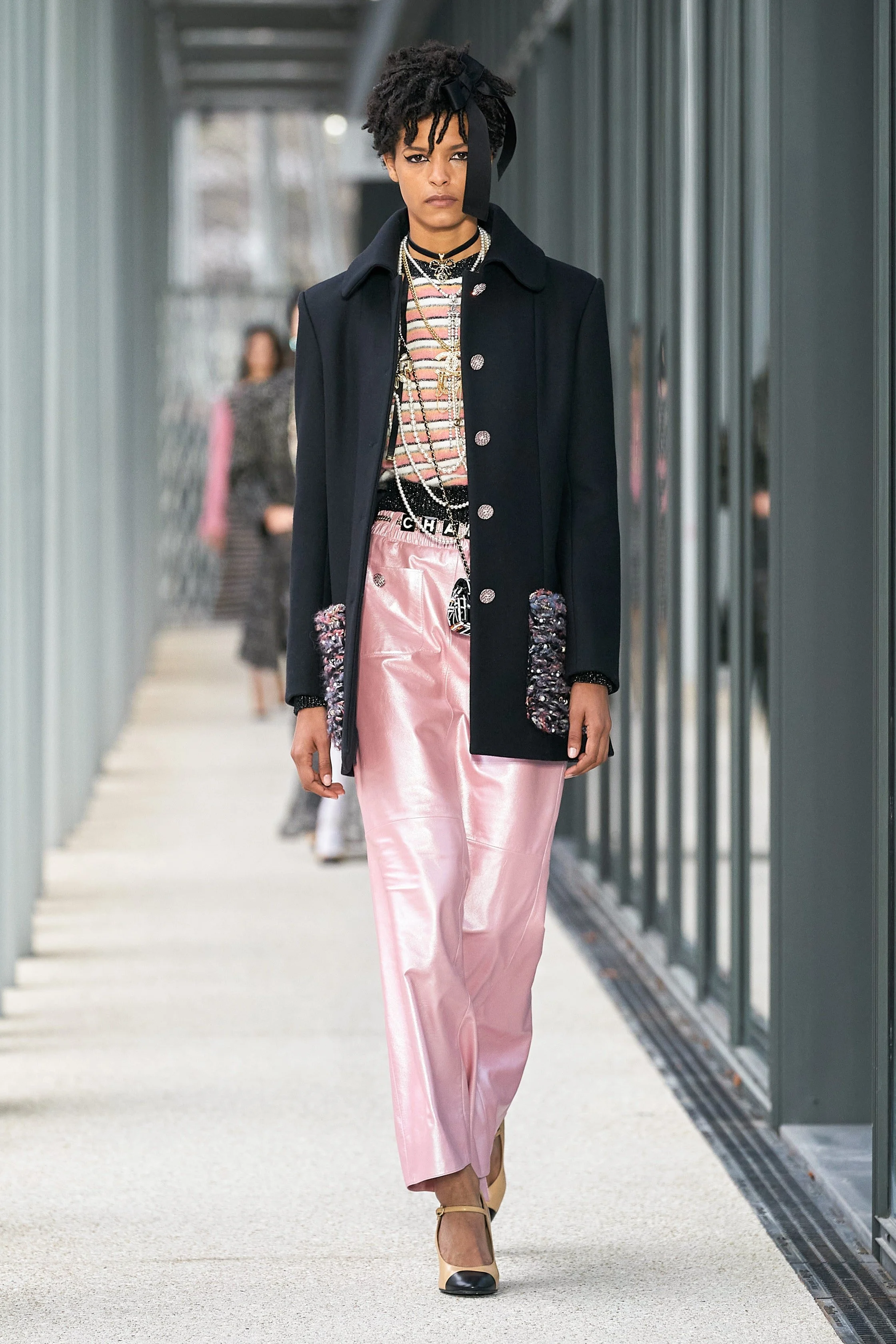 00002-Chanel-Pre-Fall-22-Paris-credit-gorunway.jpeg