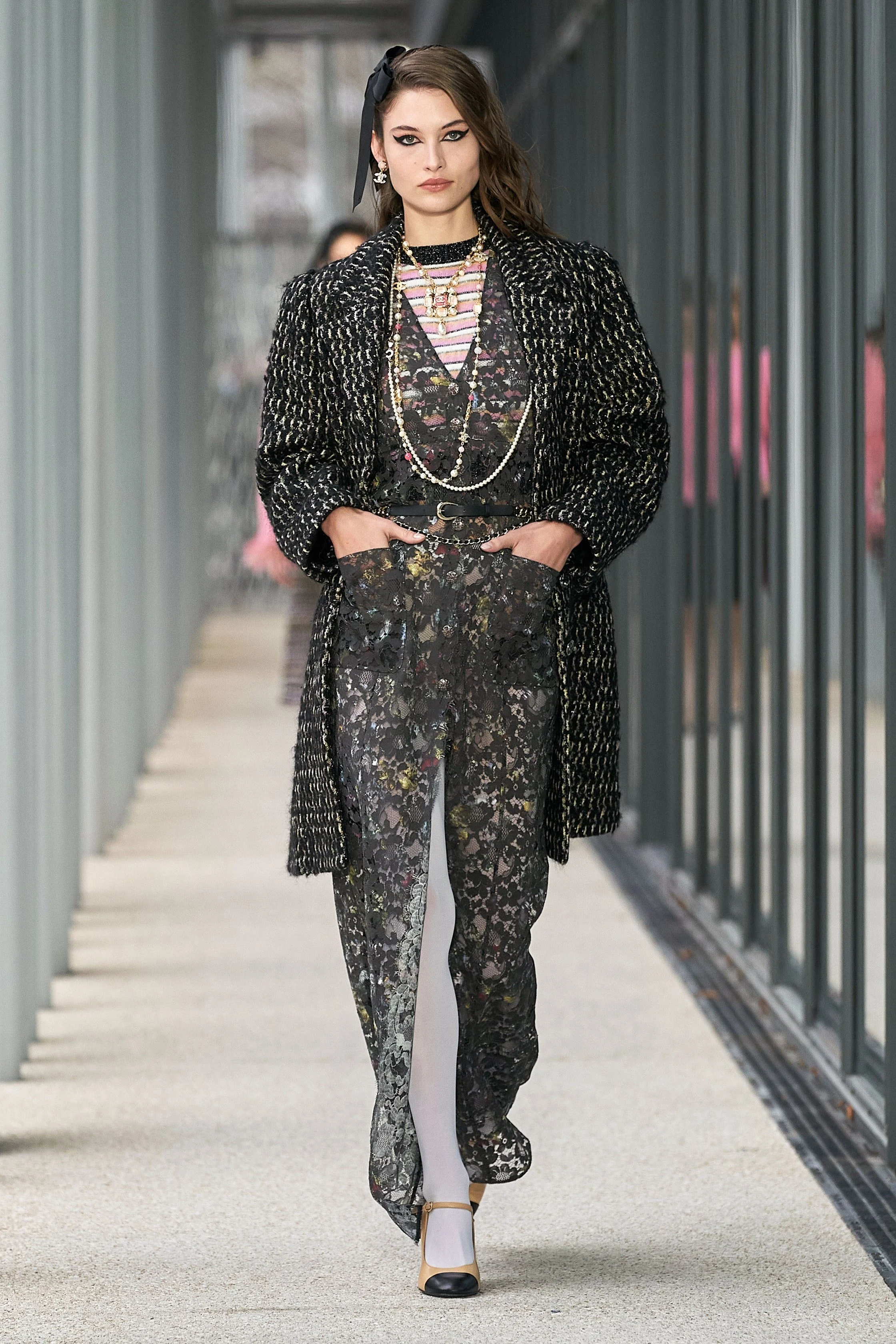 00003-Chanel-Pre-Fall-22-Paris-credit-gorunway.jpeg