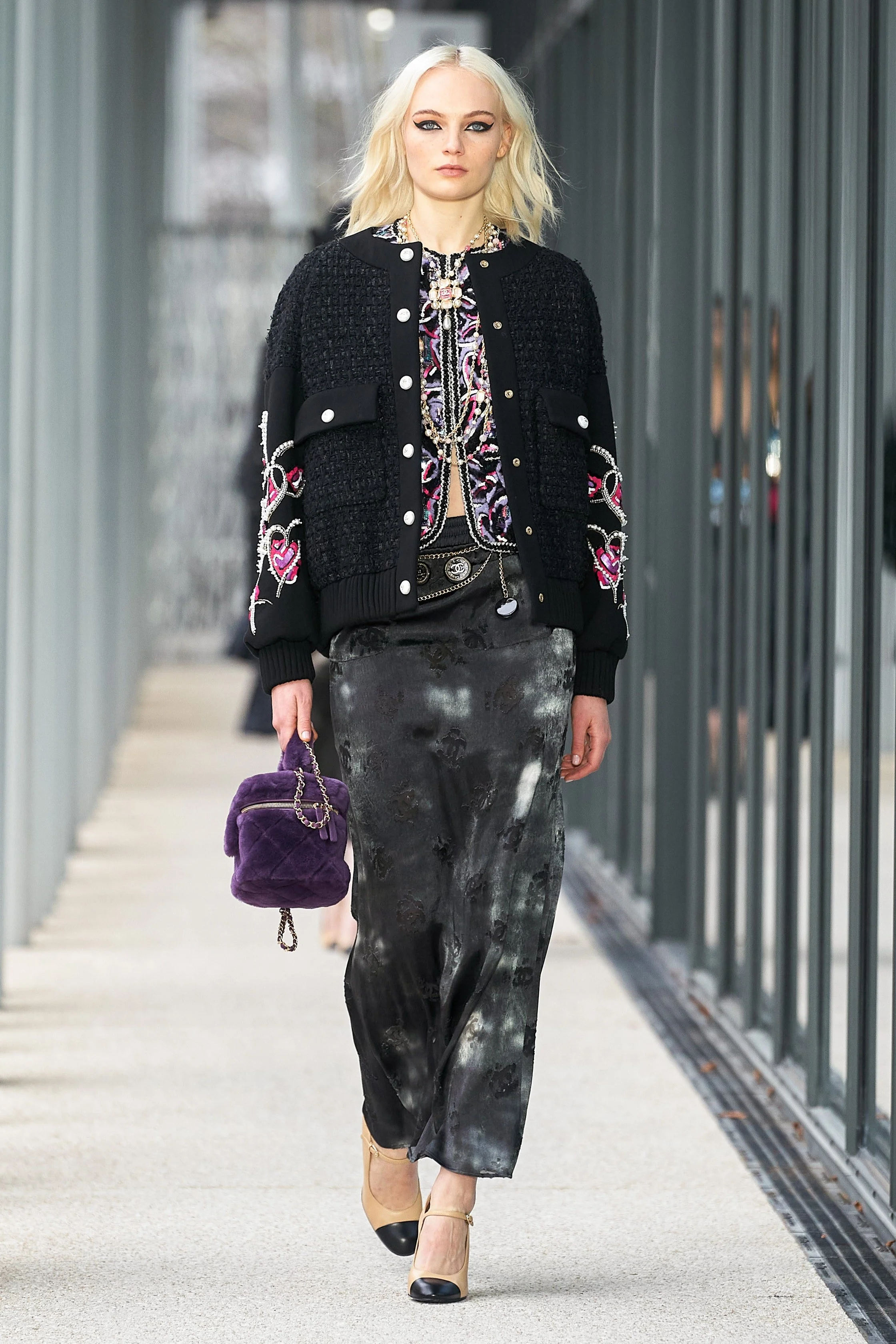 00015-Chanel-Pre-Fall-22-Paris-credit-gorunway.jpeg