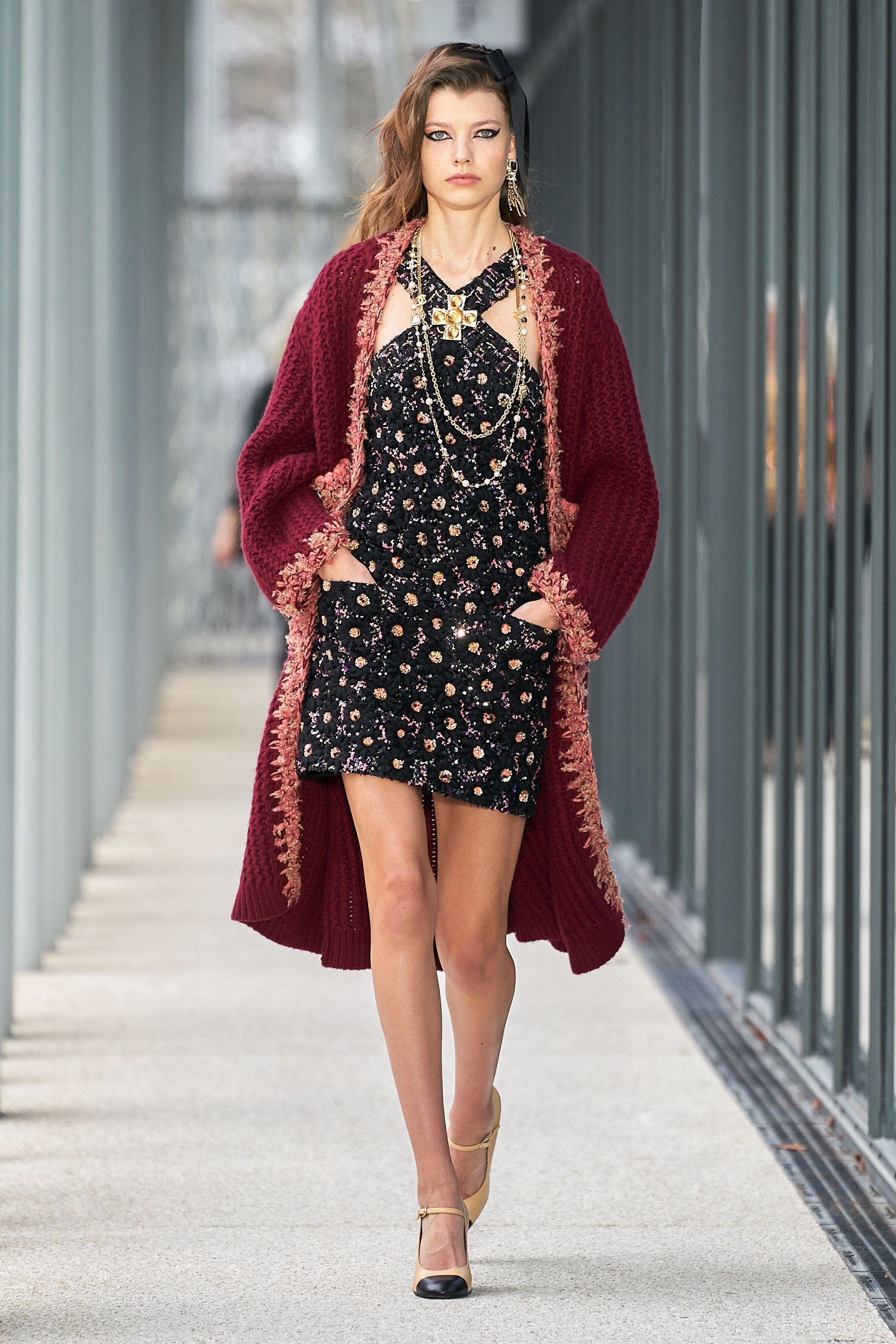 00024-Chanel-Pre-Fall-22-Paris-credit-gorunway.jpeg