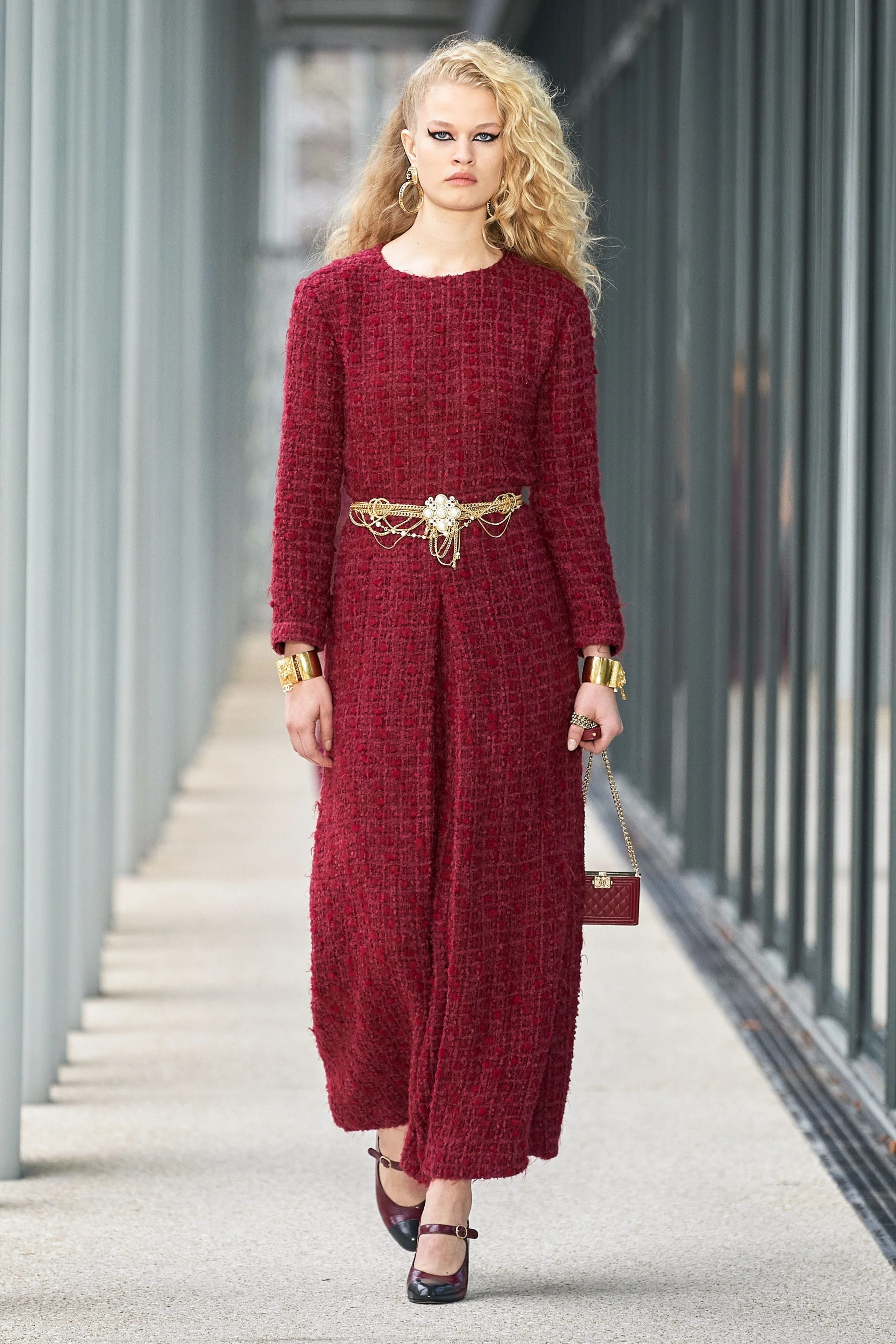 00041-Chanel-Pre-Fall-22-Paris-credit-gorunway.jpeg